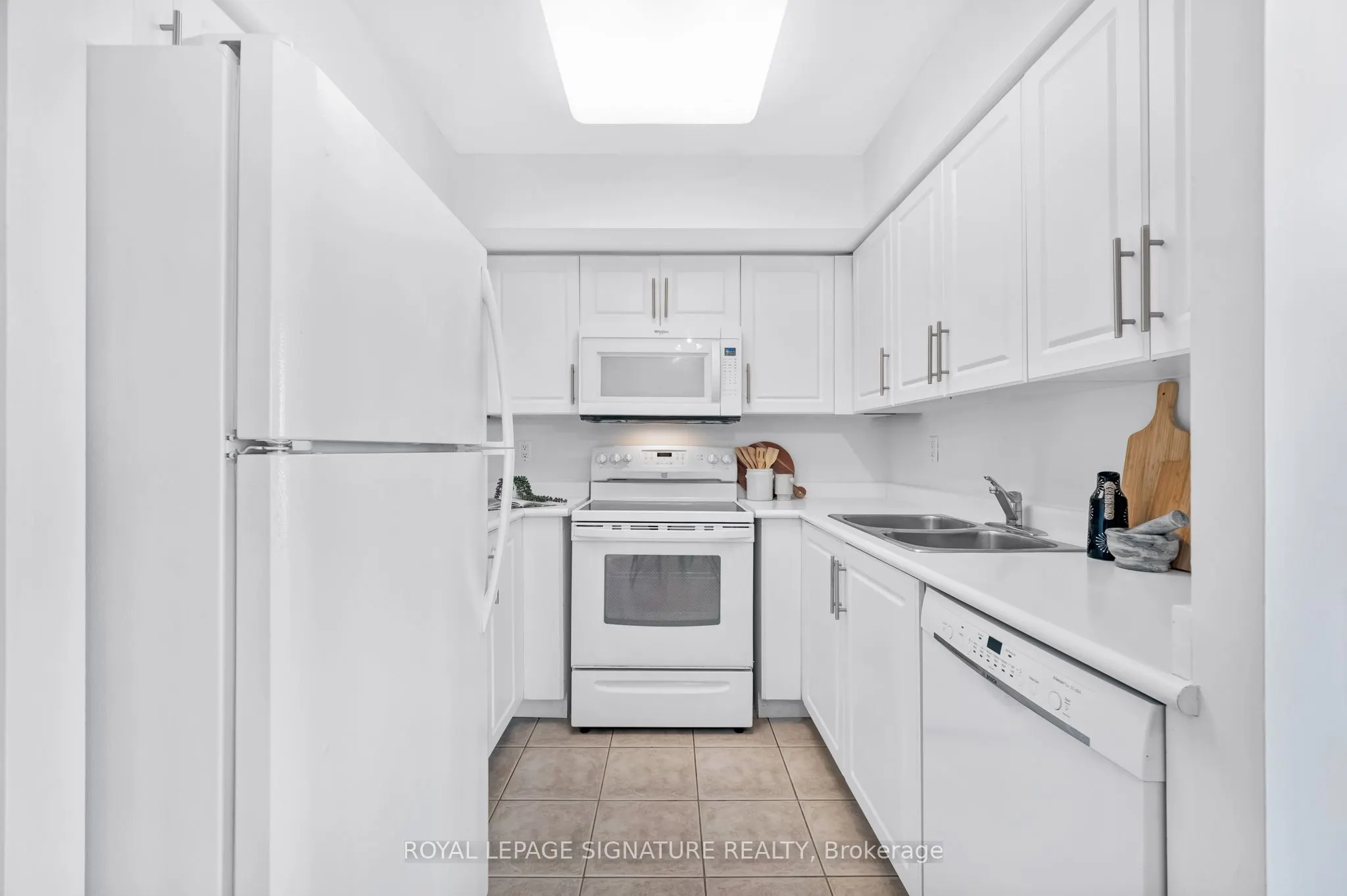 30 Harrison Garden Boulevard, #2703
