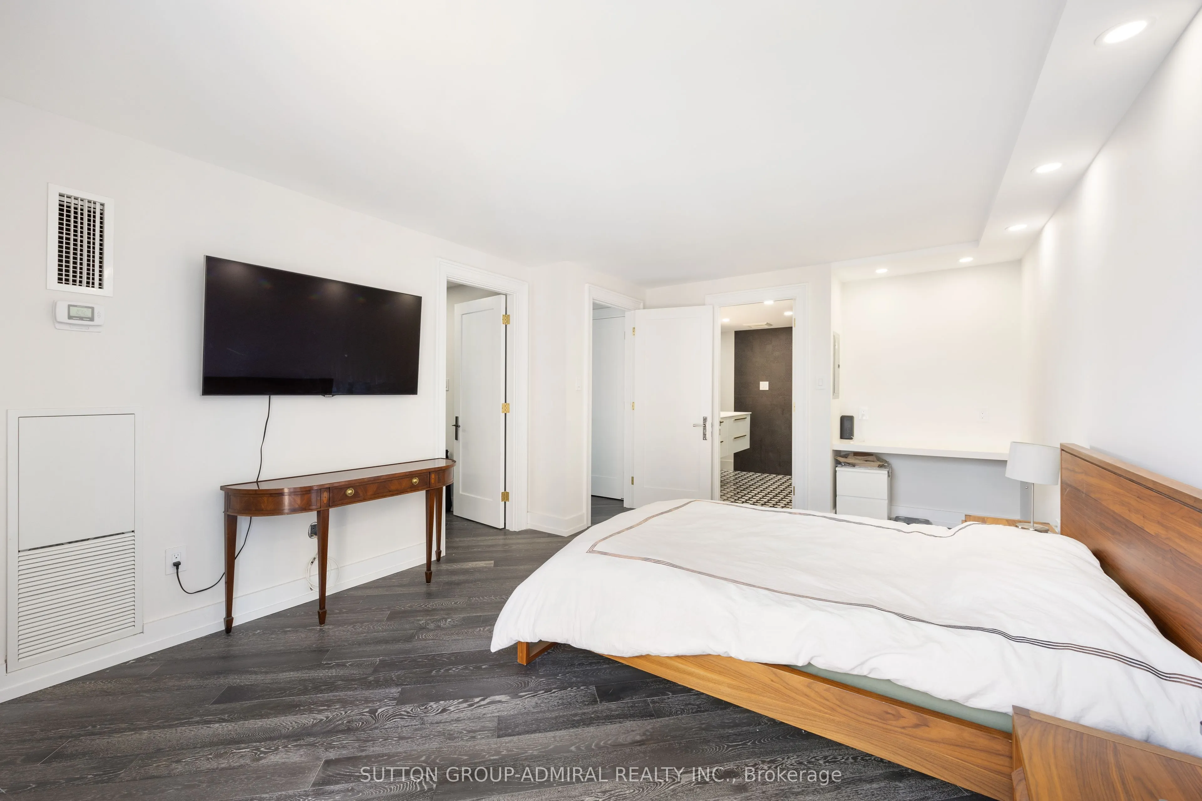 131 Beecroft Road, #2108