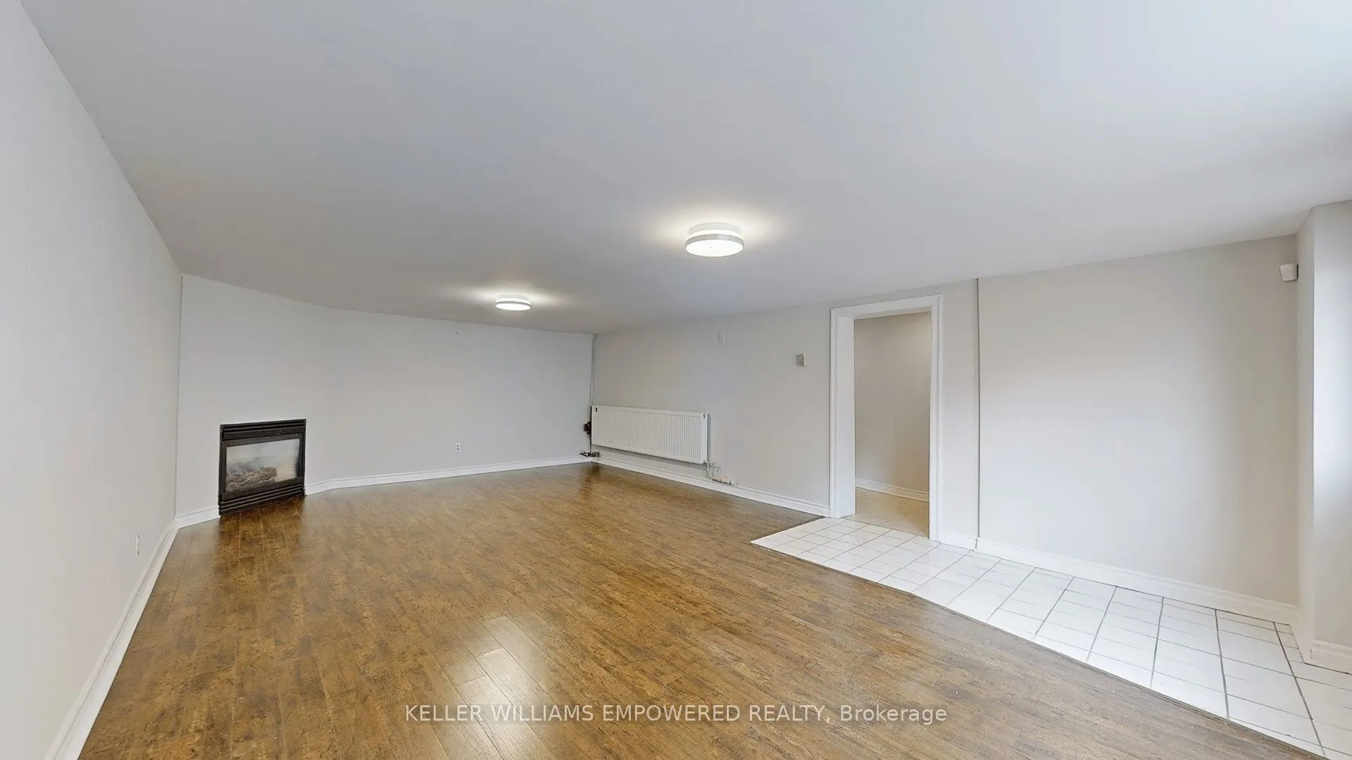 107 Lawrence Crescent
