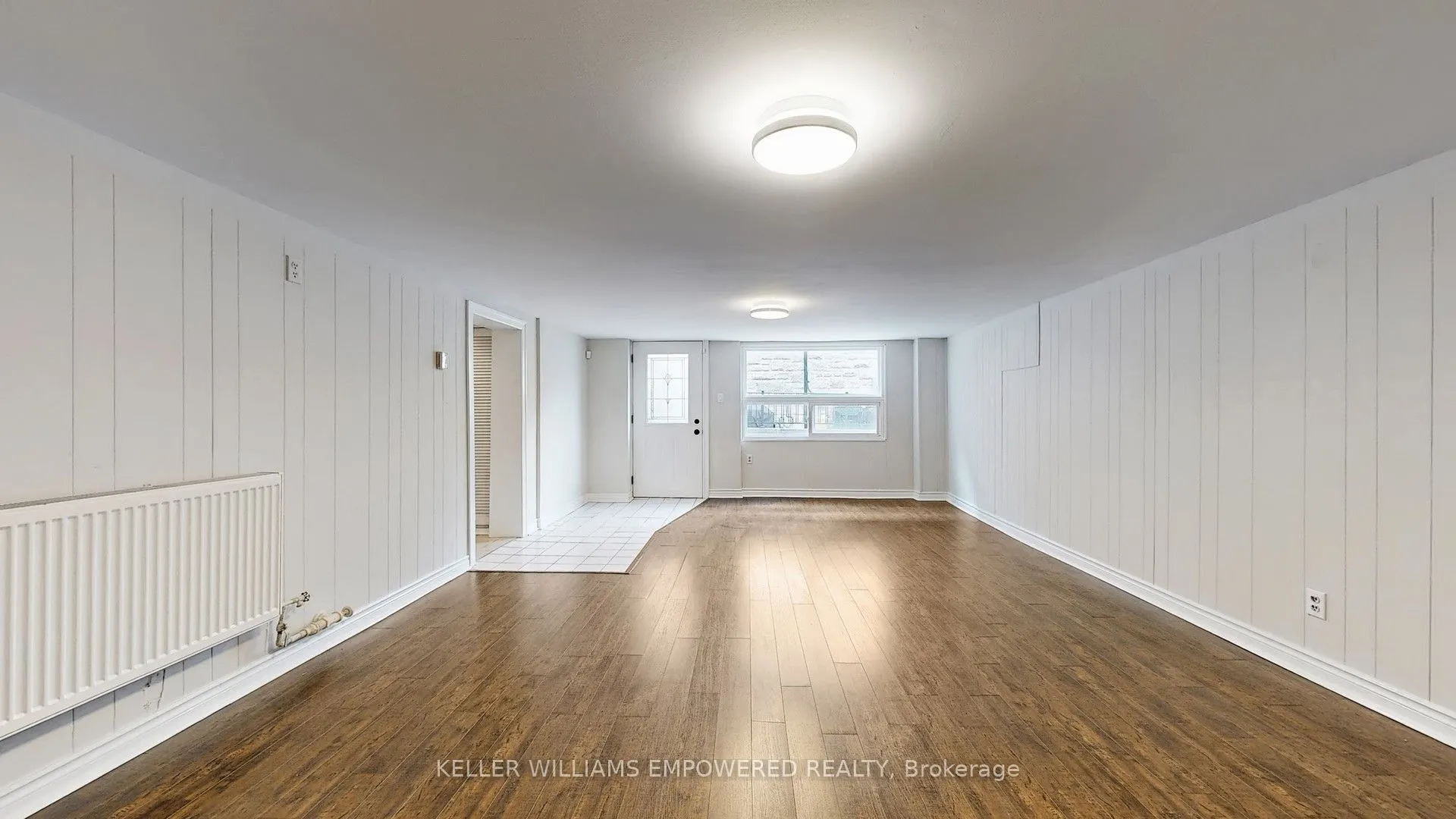 107 Lawrence Crescent