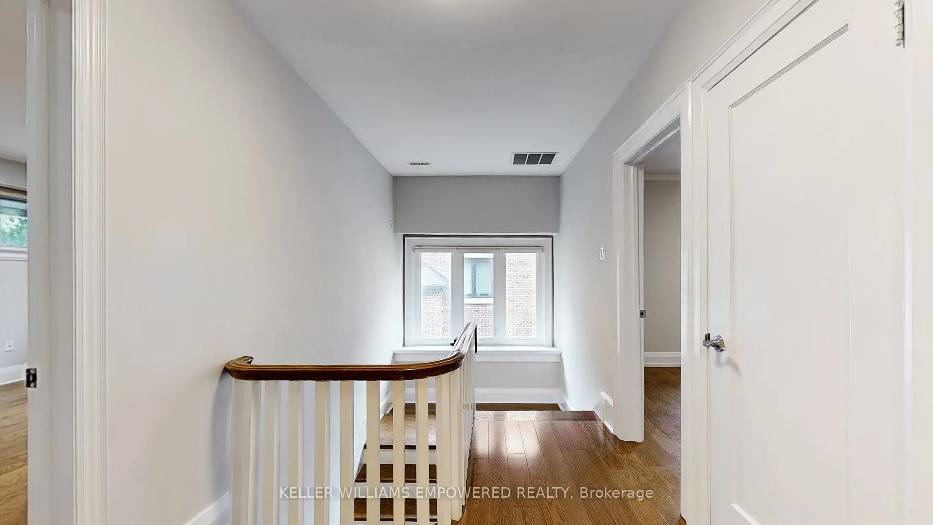 107 Lawrence Crescent