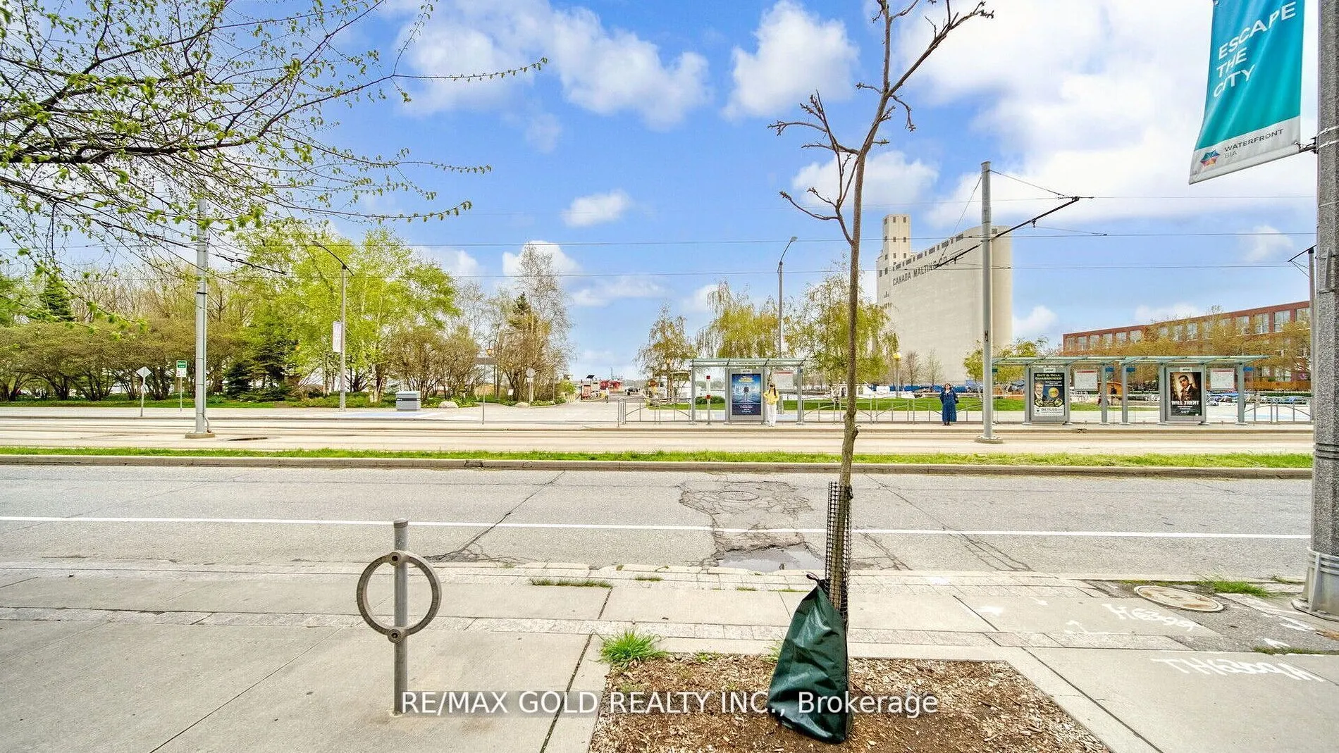 550 Queens Quay W, #509