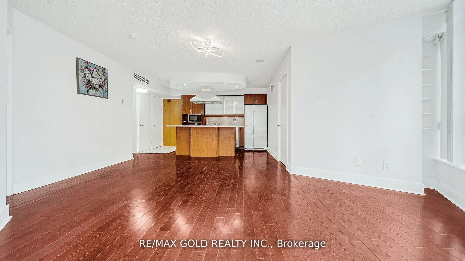 550 Queens Quay W, #509