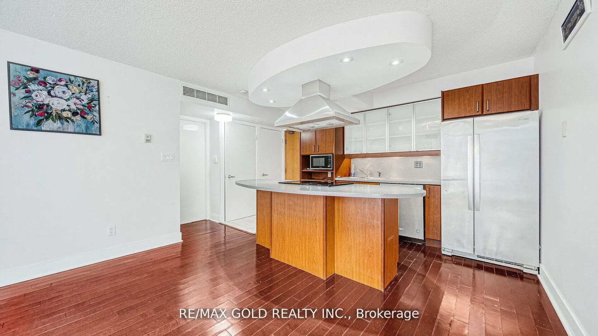 550 Queens Quay W, #509