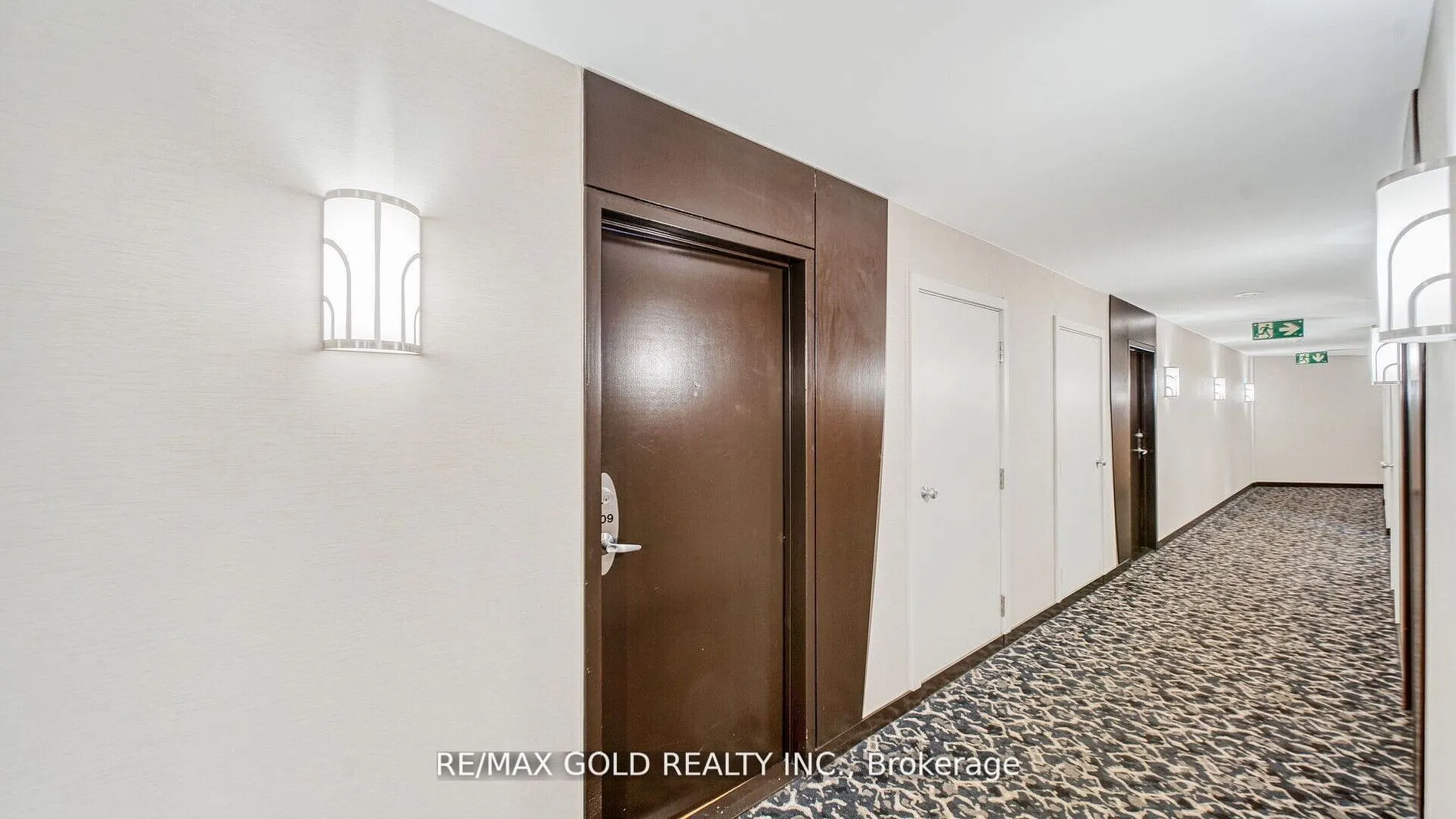 550 Queens Quay W, #509