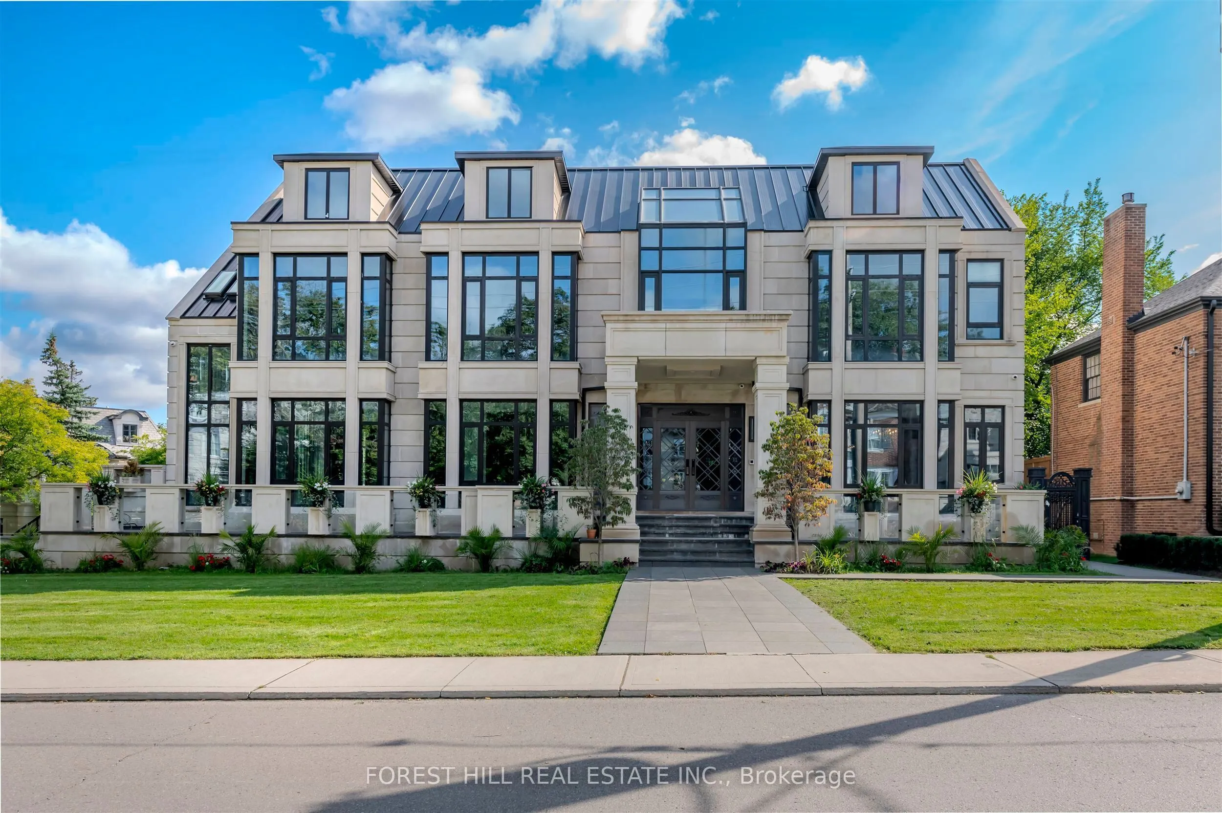 505 Russell Hill Road