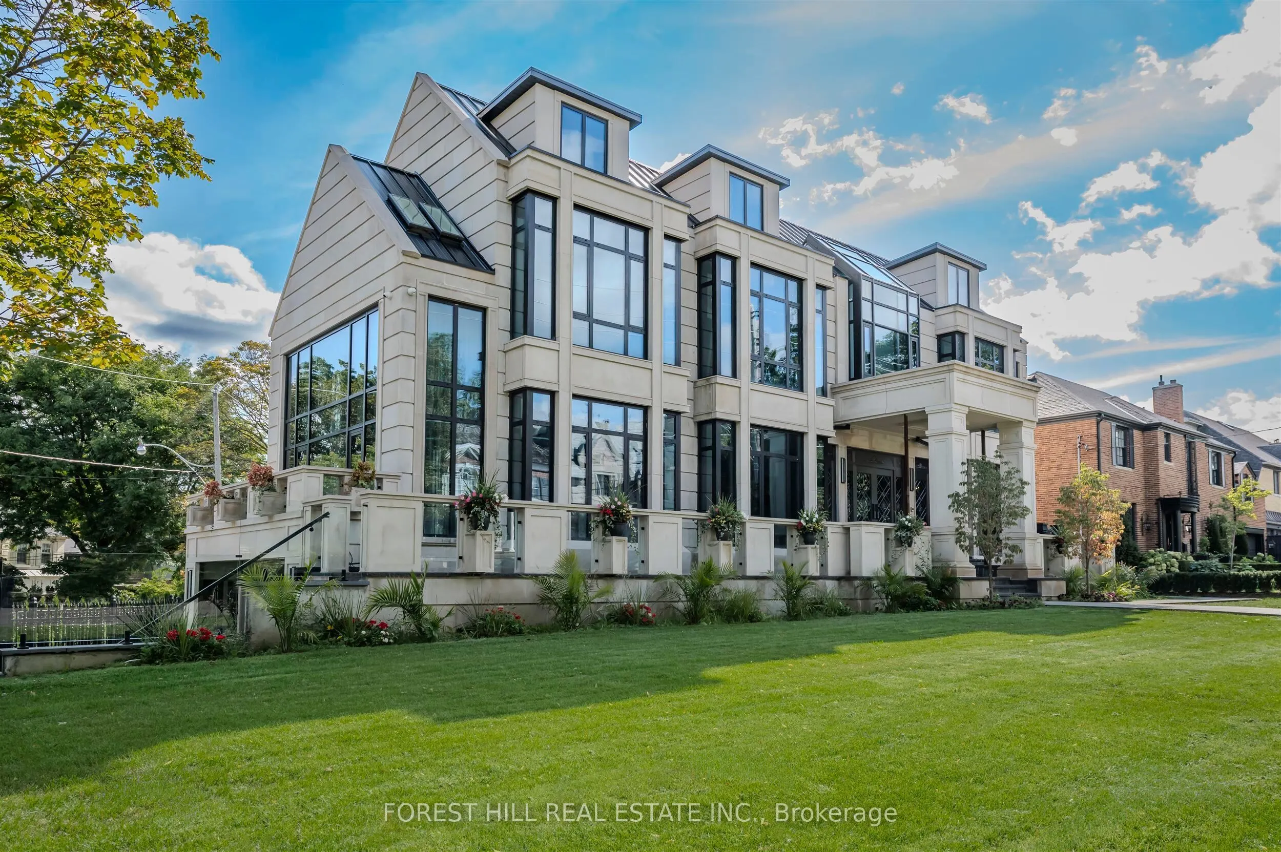 505 Russell Hill Road