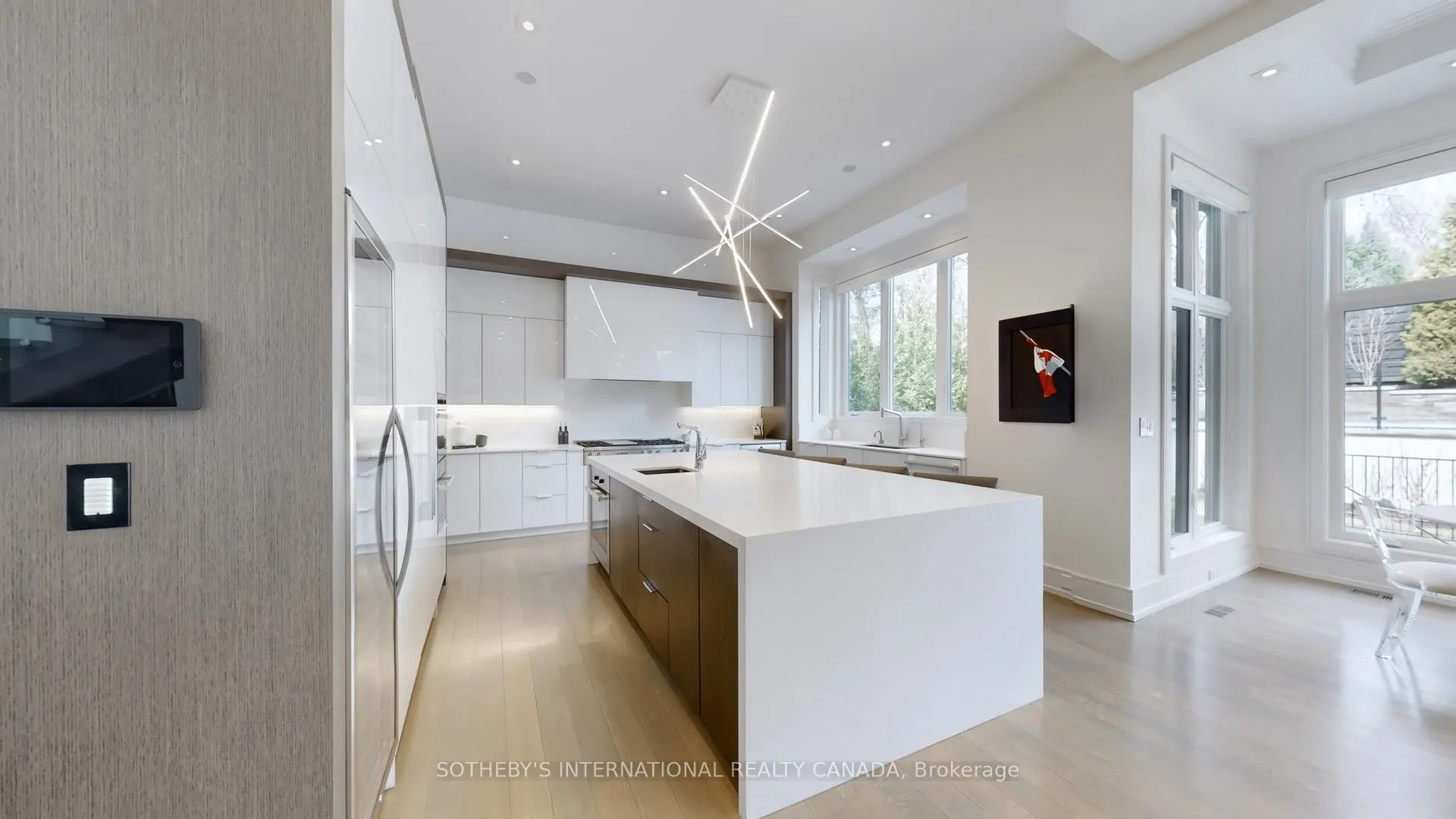 77 Bannatyne Drive
