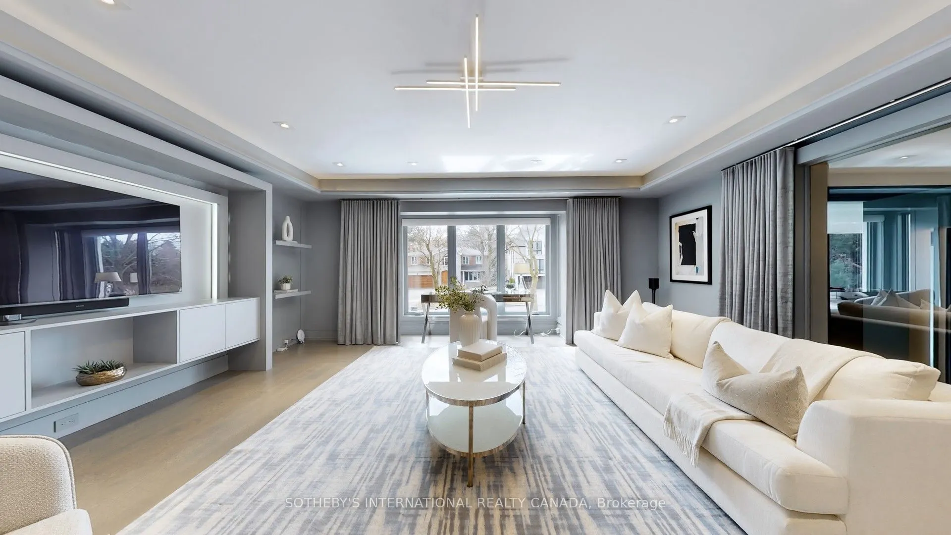 77 Bannatyne Drive