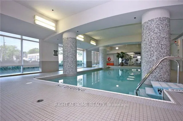 16 Harrison Garden Boulevard, #903