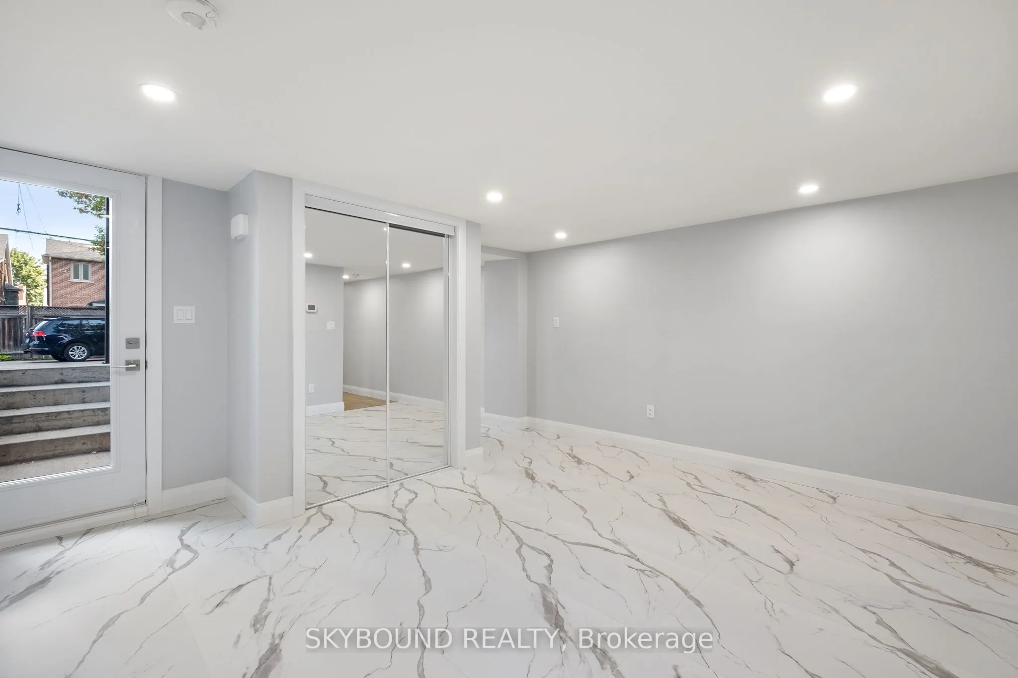 1731 Dufferin Street, #Unit 2
