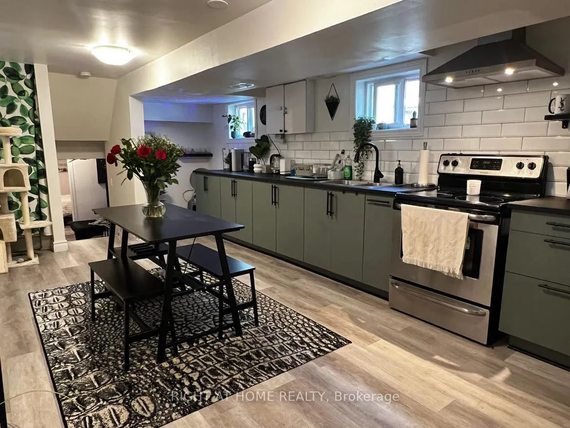 36 Mintwood Drive