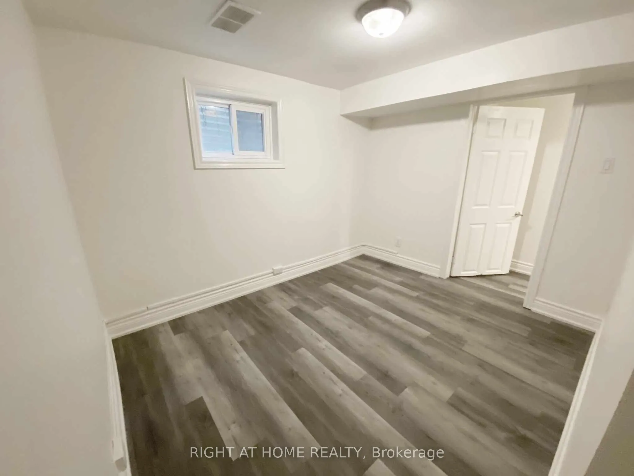 36 Mintwood Drive