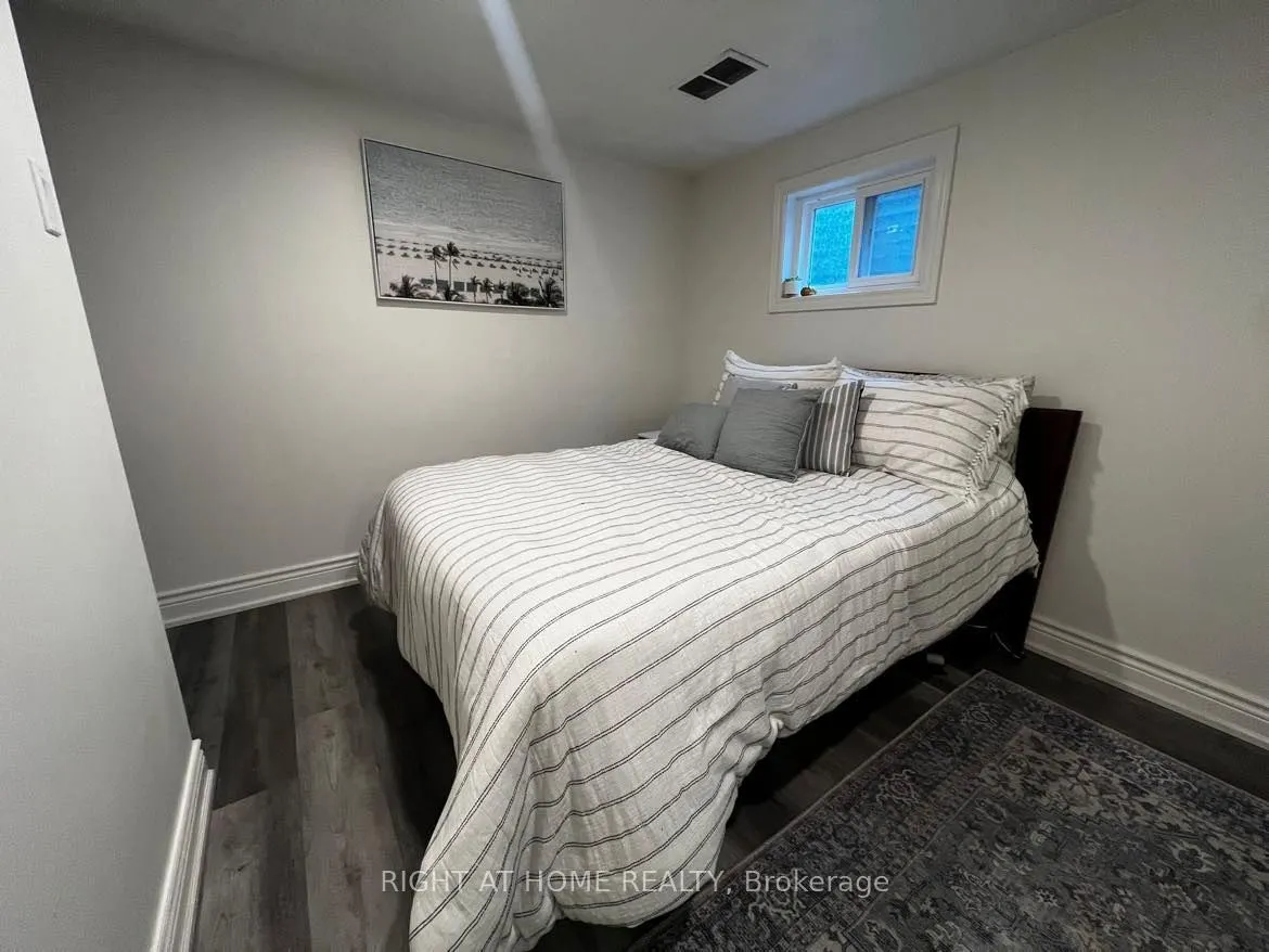 36 Mintwood Drive