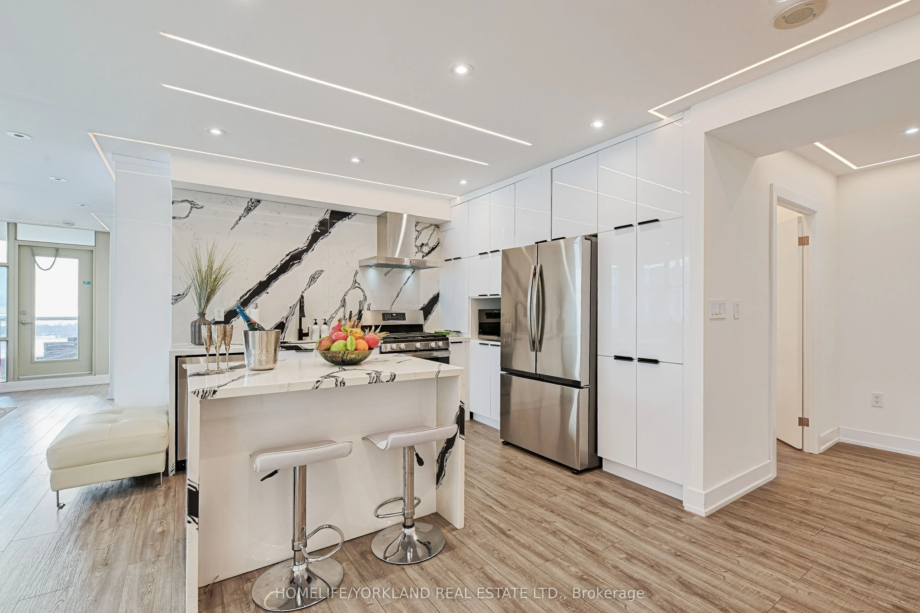 10 Navy Wharf Court, #3209