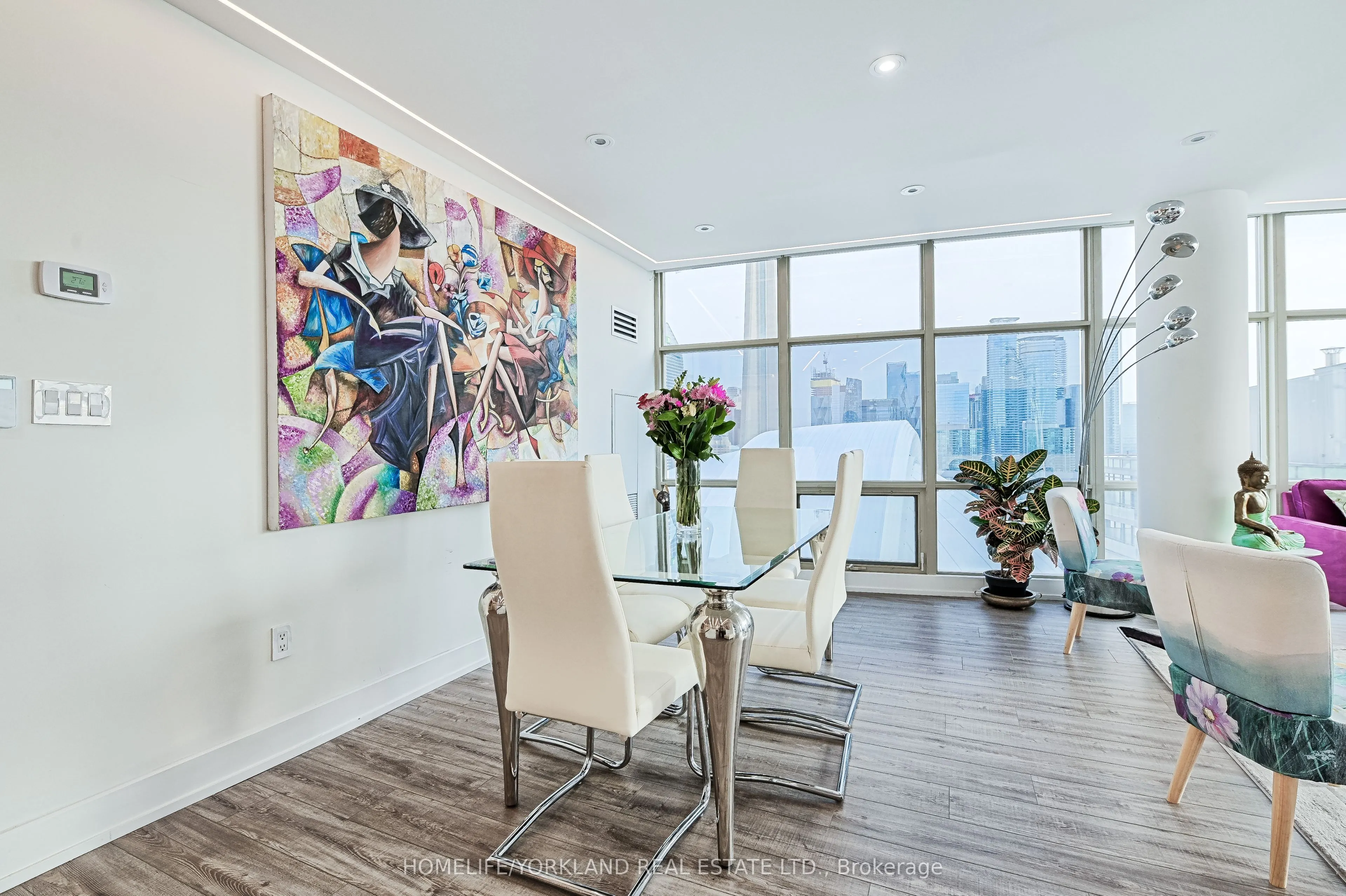 10 Navy Wharf Court, #3209