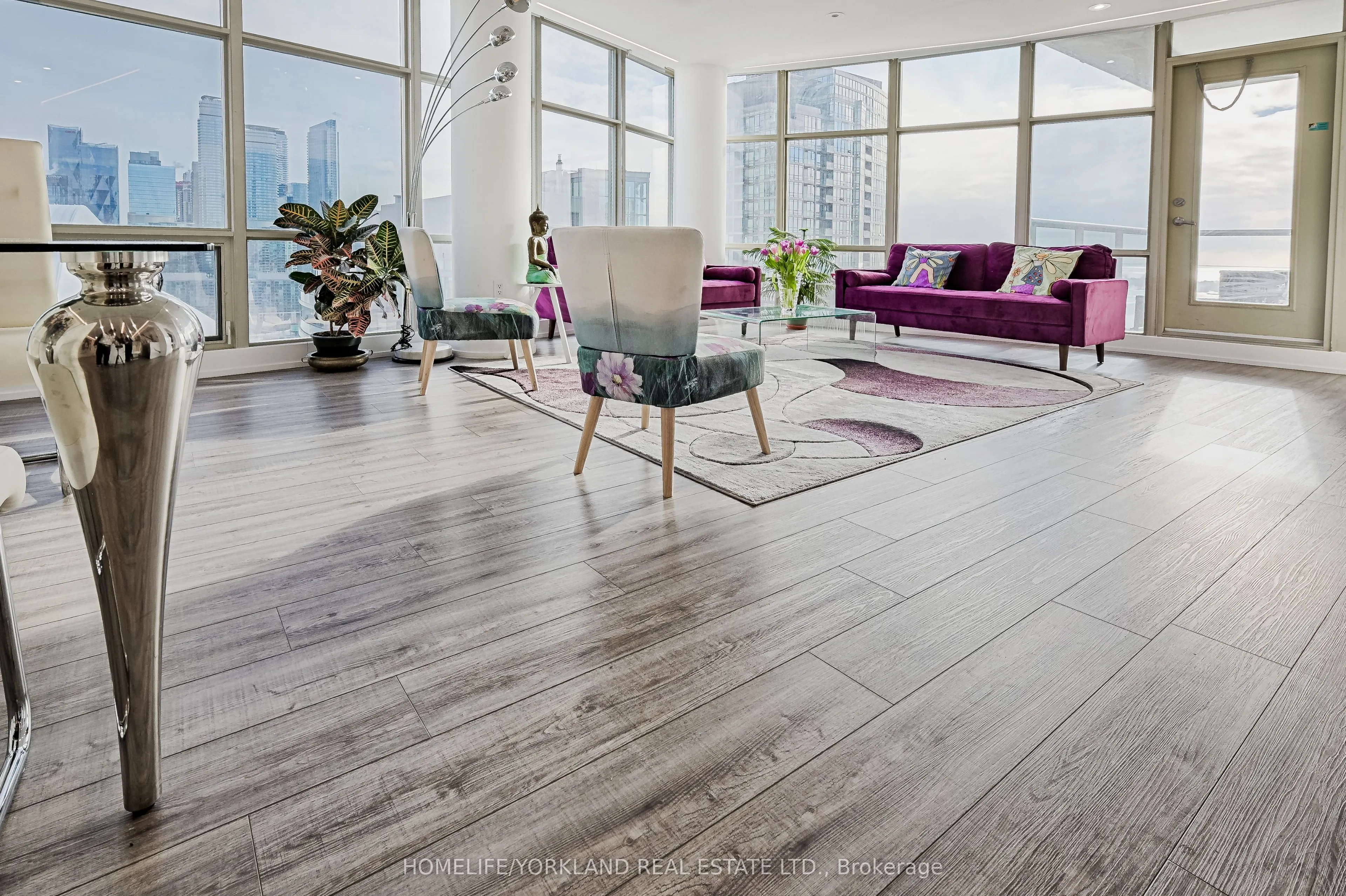 10 Navy Wharf Court, #3209