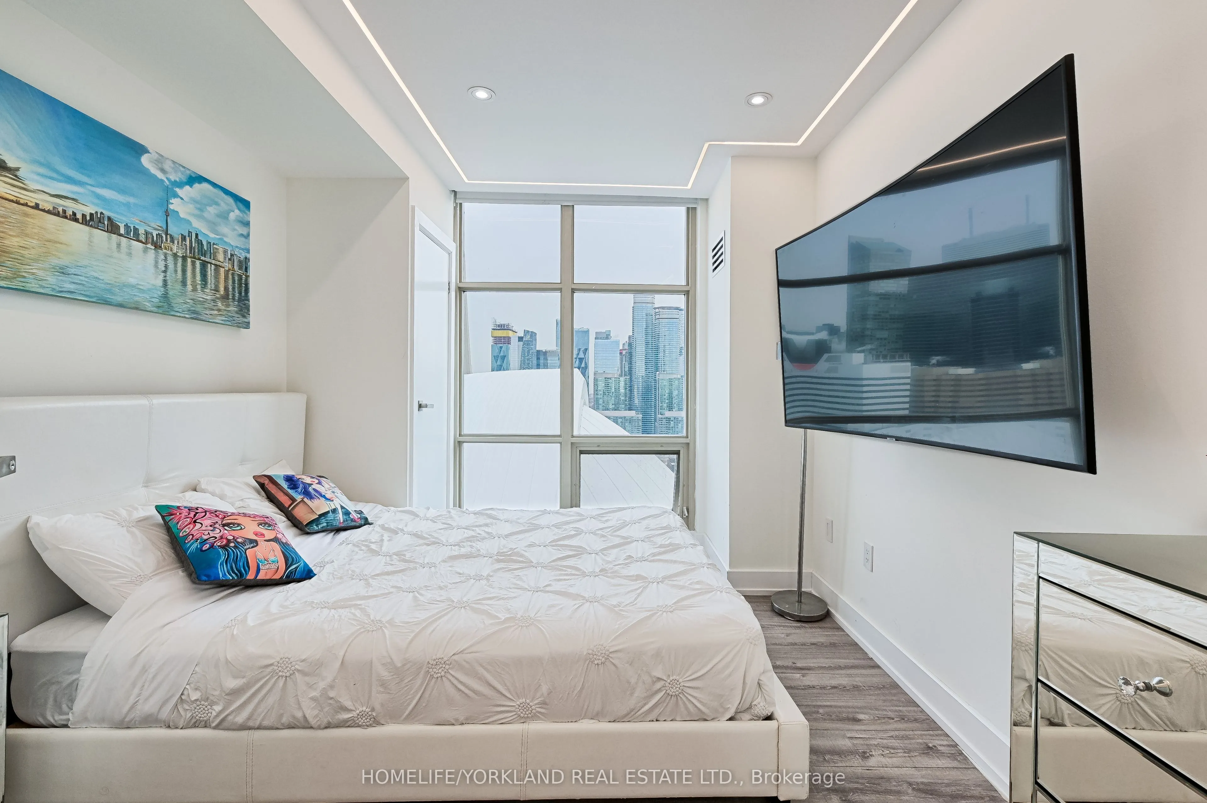 10 Navy Wharf Court, #3209