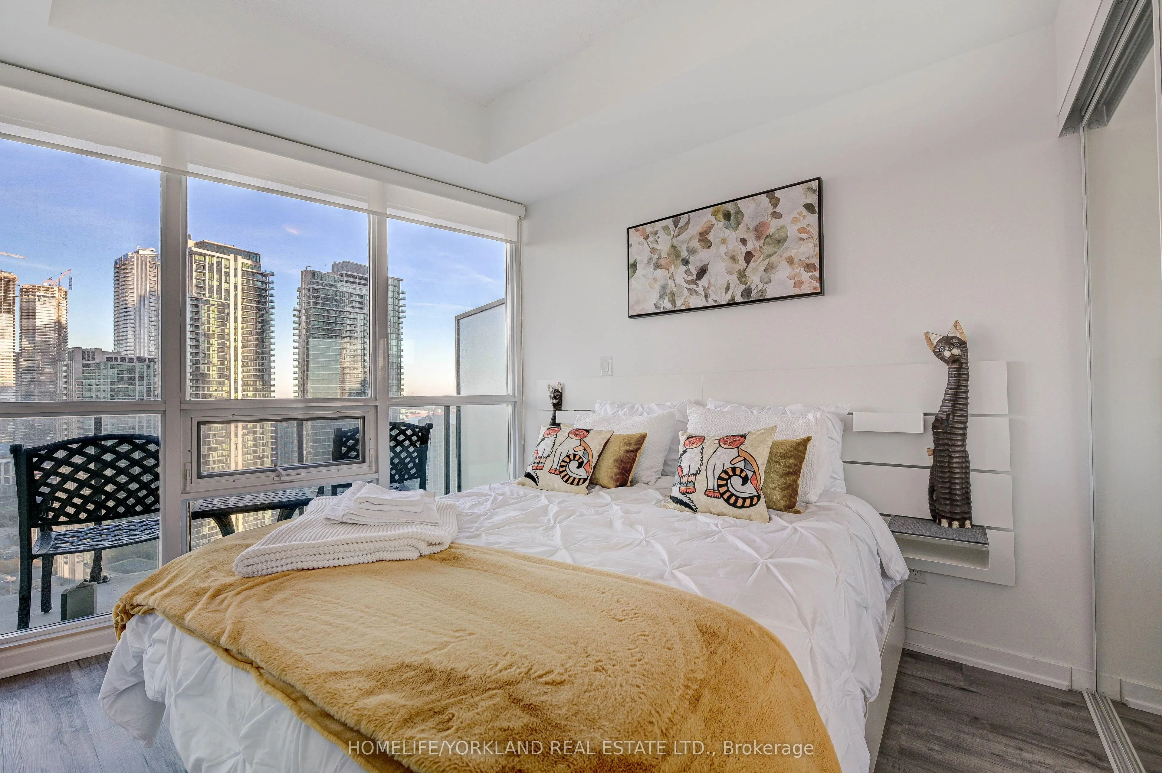 65 Bremner Boulevard, #3008