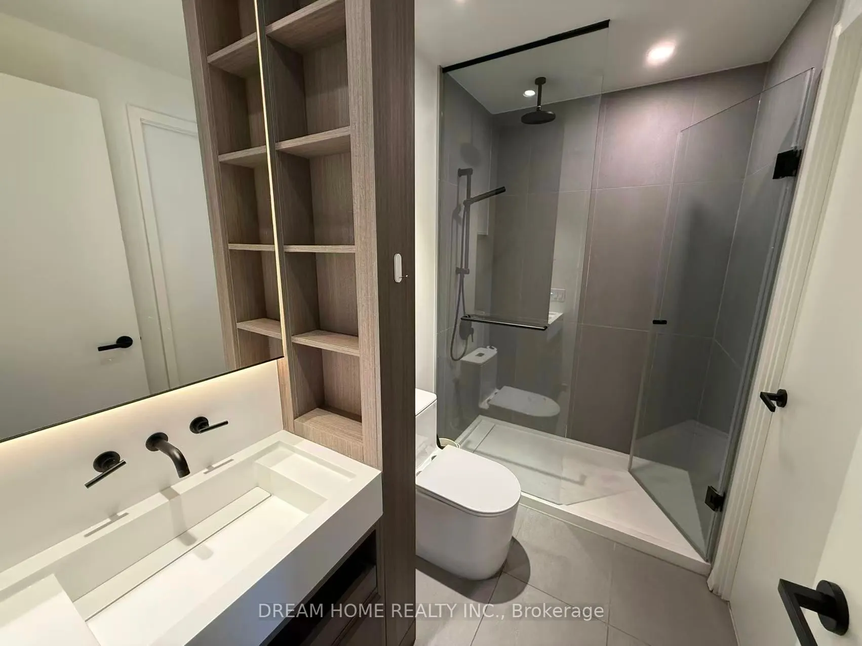 55 Charles Street E, #1413