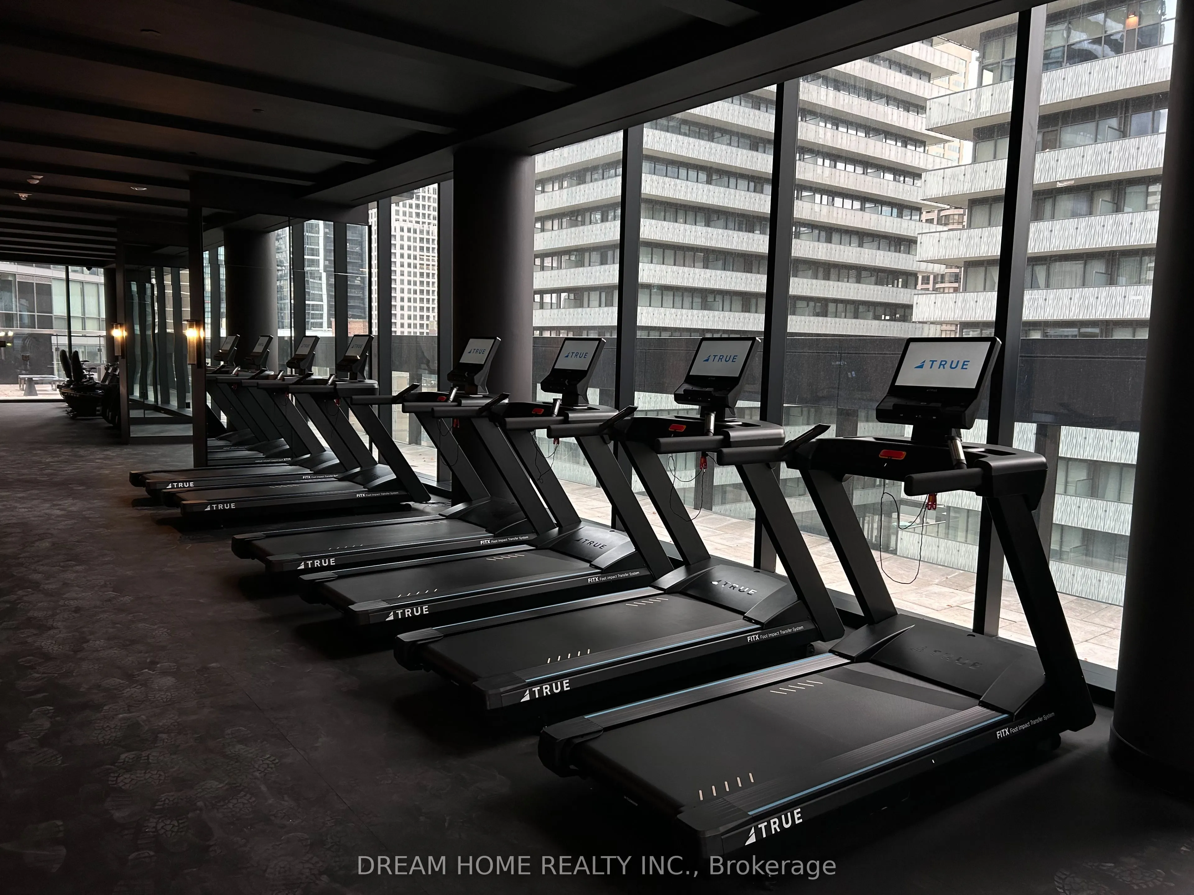 55 Charles Street E, #1413