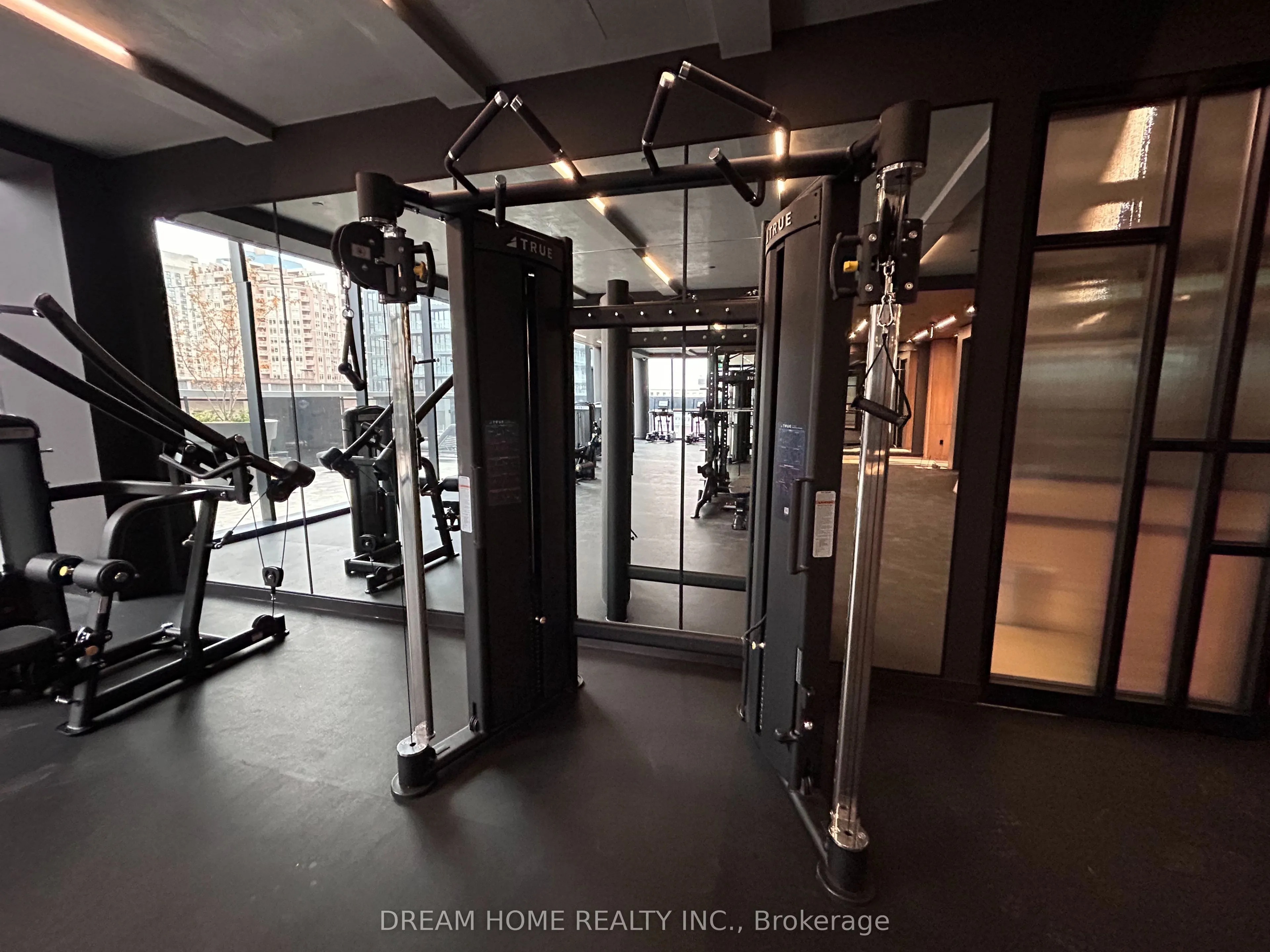 55 Charles Street E, #1413