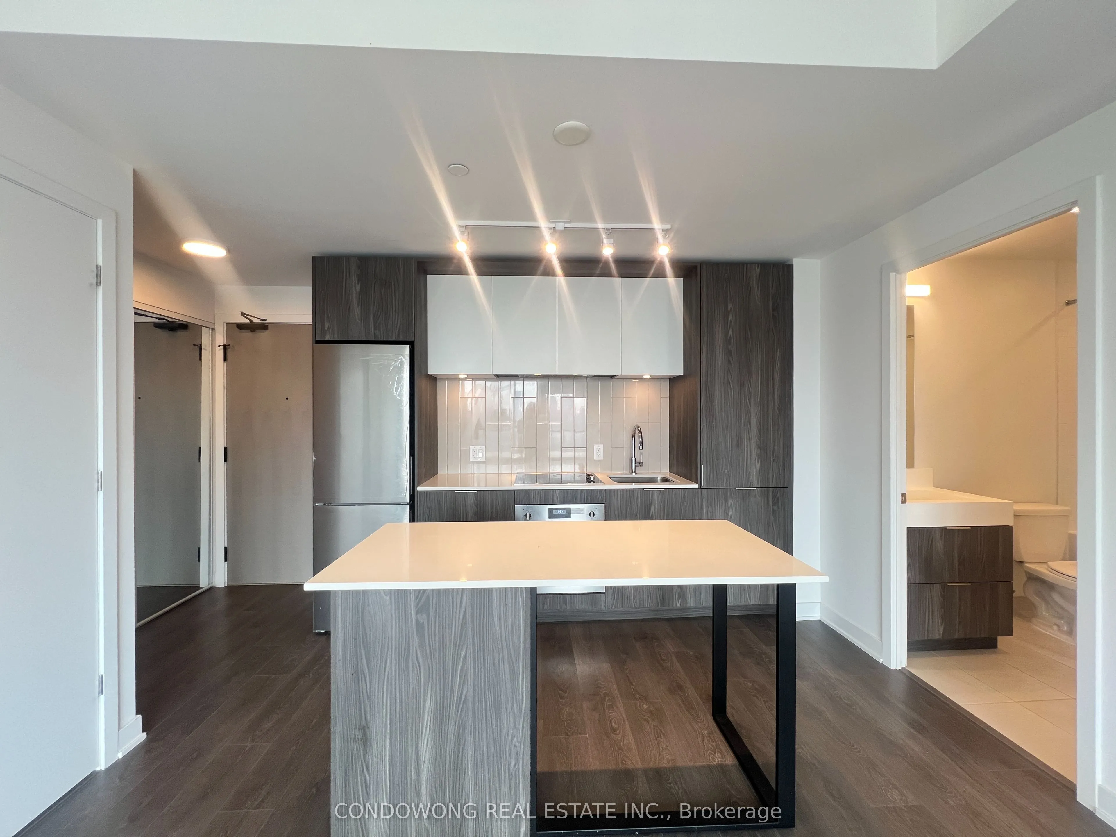 130 River Street, #3104