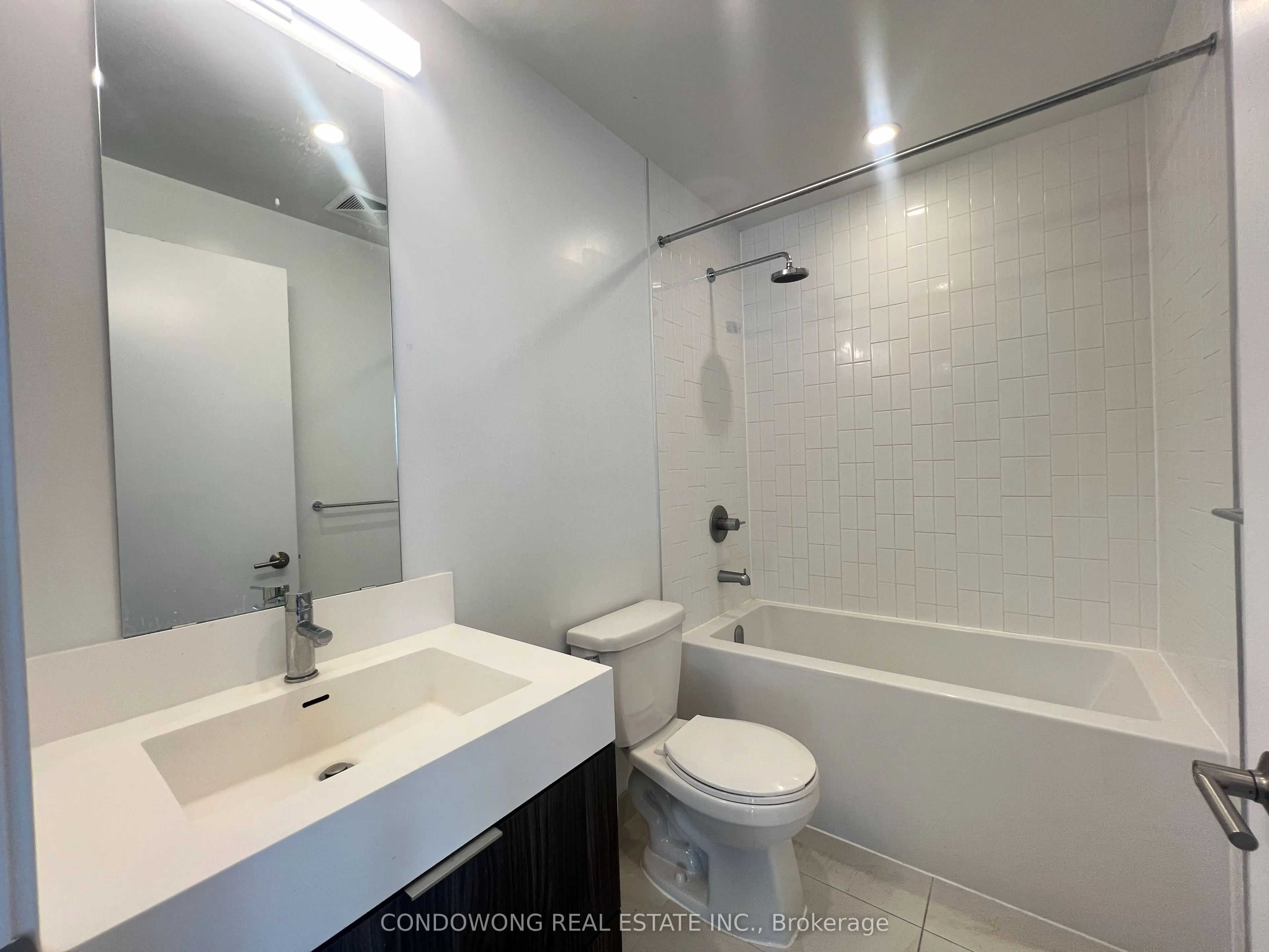 130 River Street, #3104