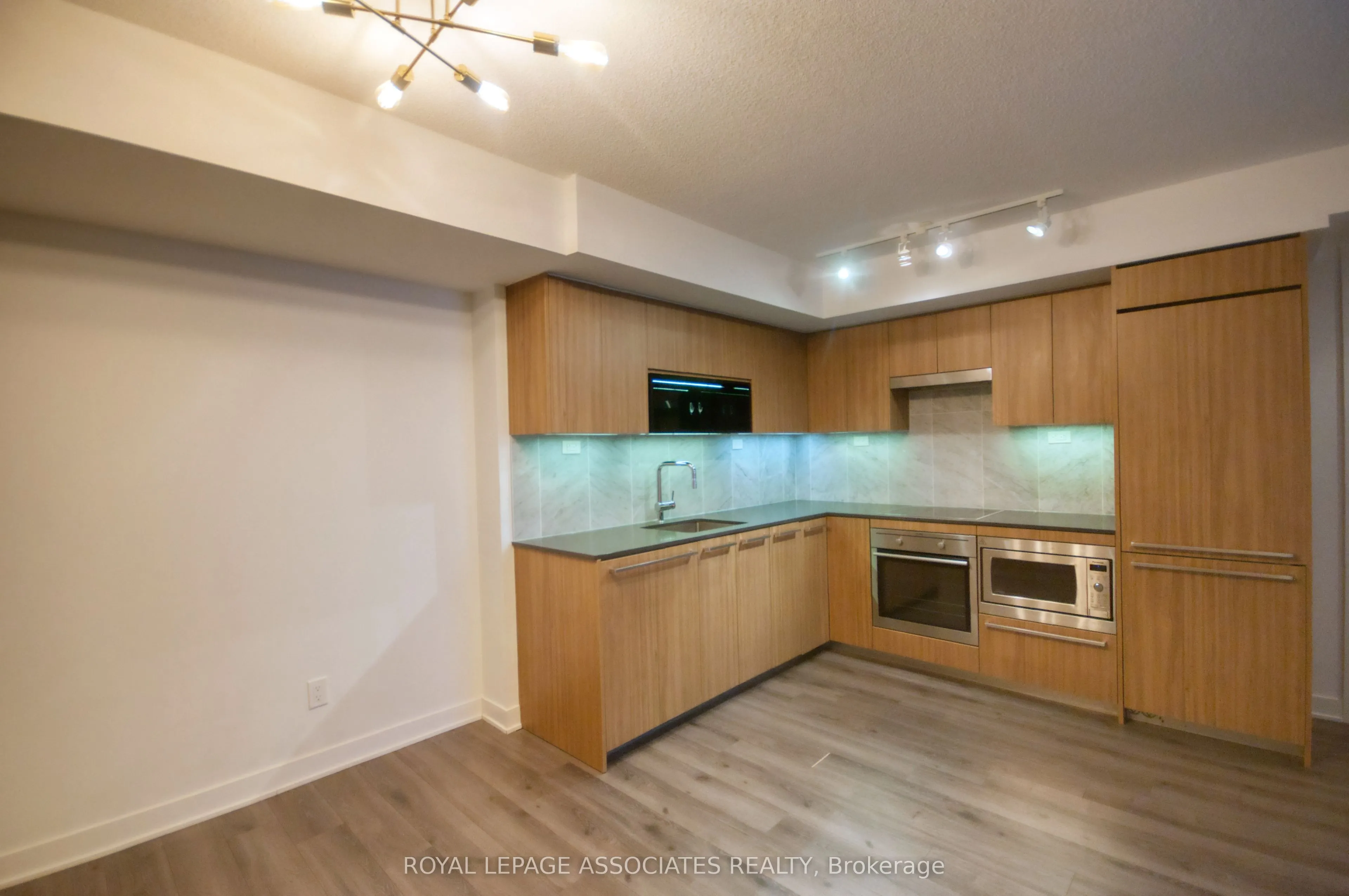 70 Queens Wharf Road, #707