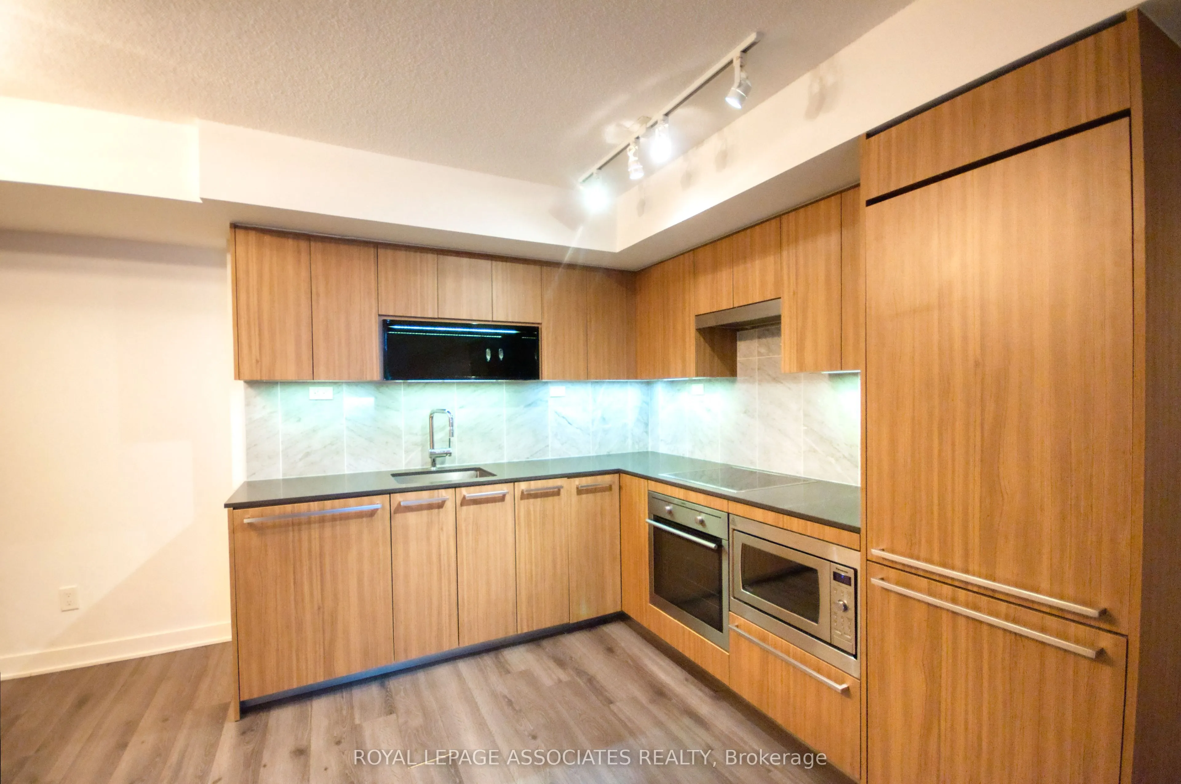 70 Queens Wharf Road, #707