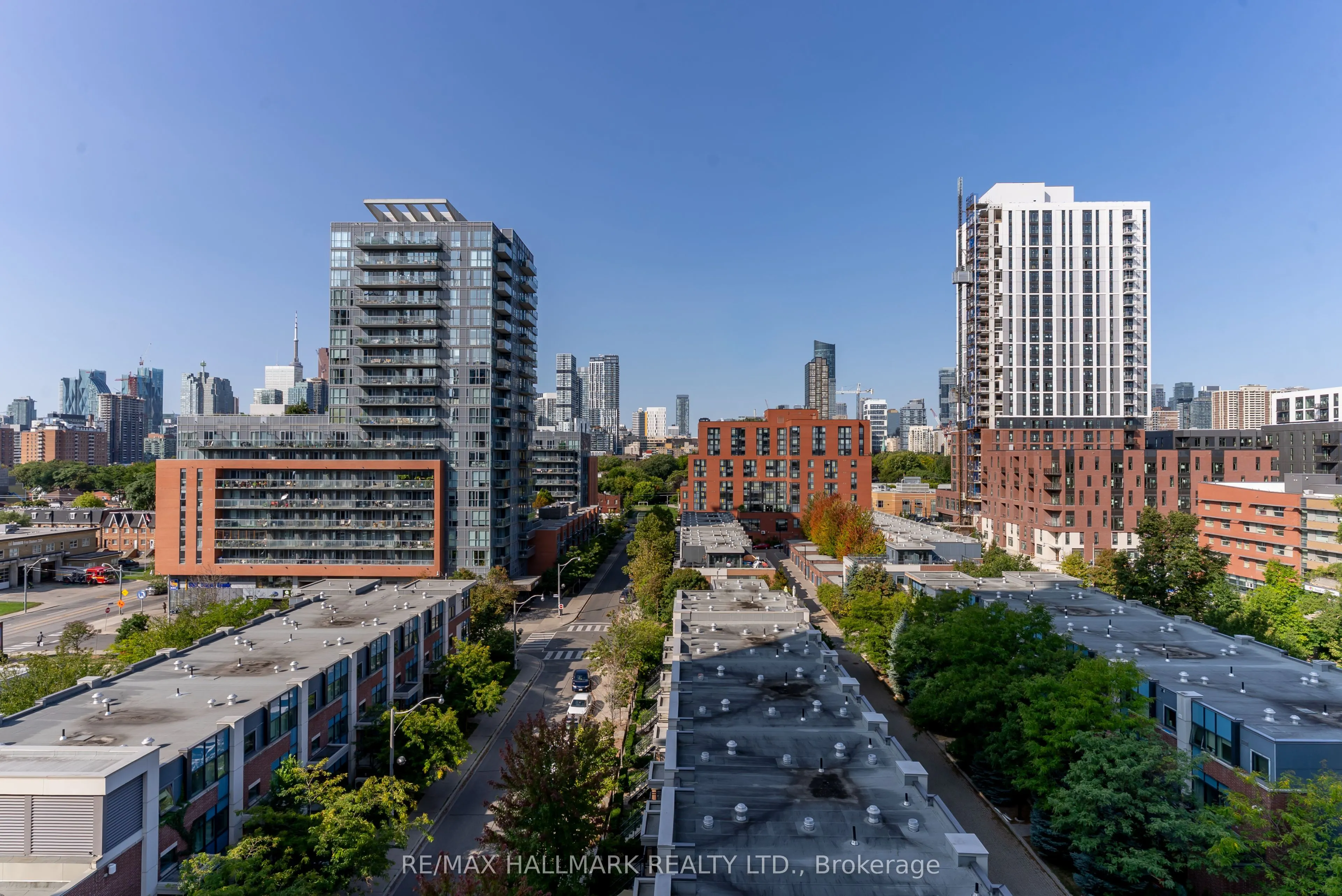 260 Sackville Street, #813