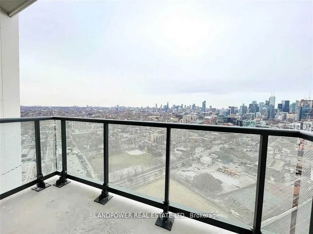 50 Ordnance Street, #3210