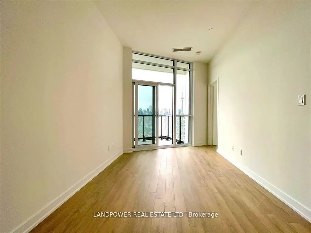 50 Ordnance Street, #3210