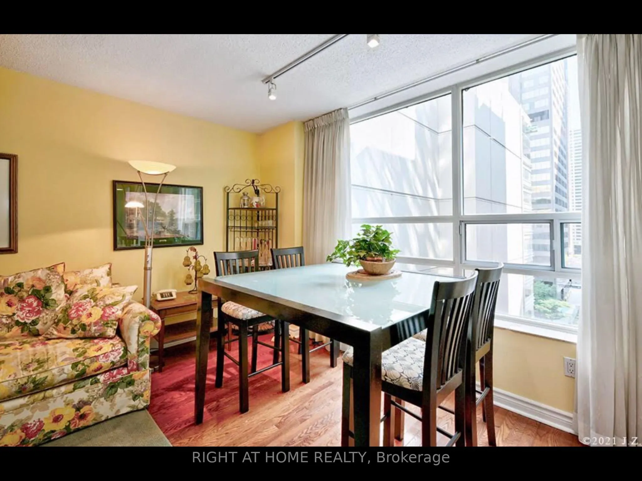 71 Simcoe Street, #705