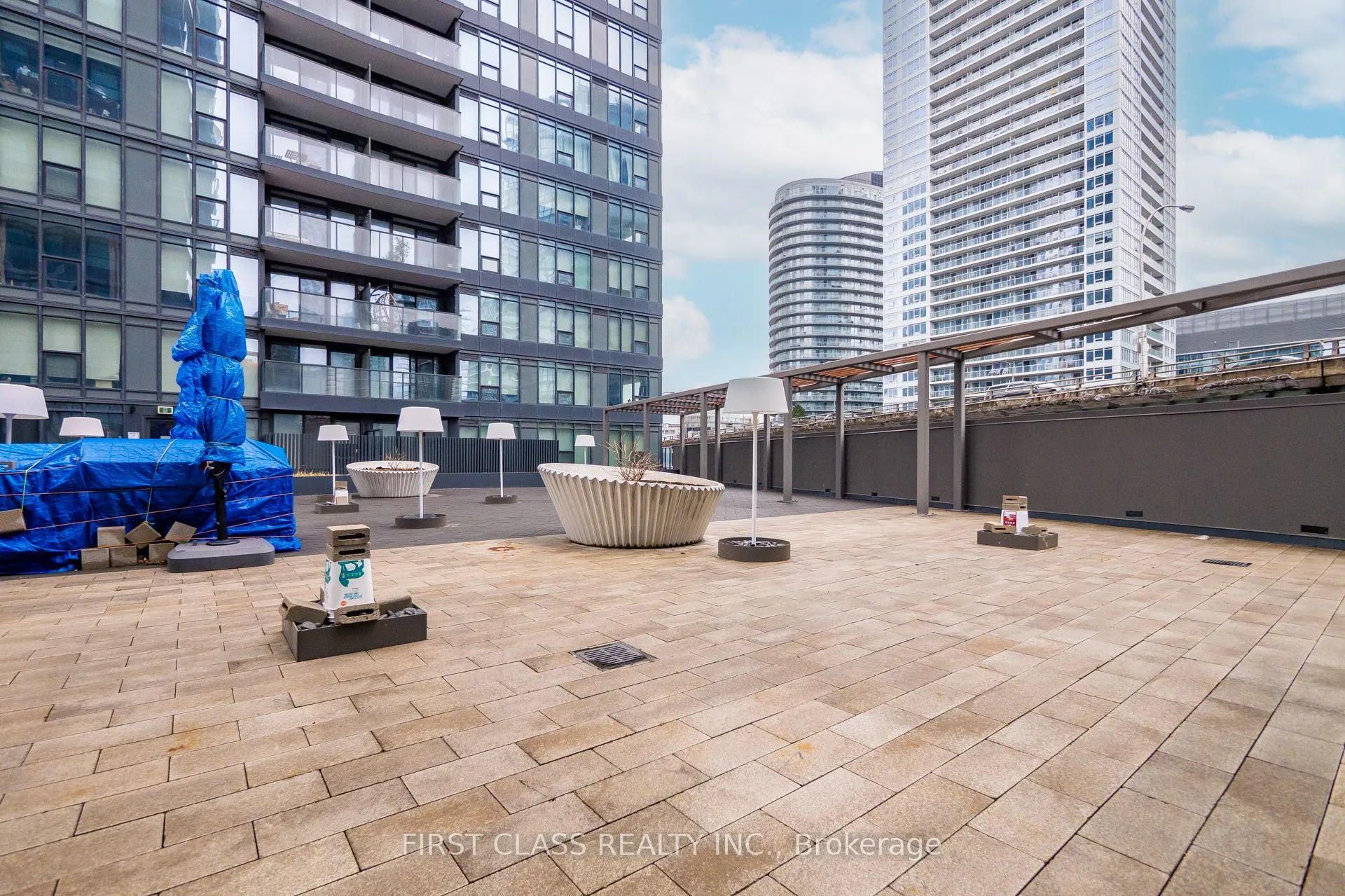 80 Queens Wharf Road, #1106
