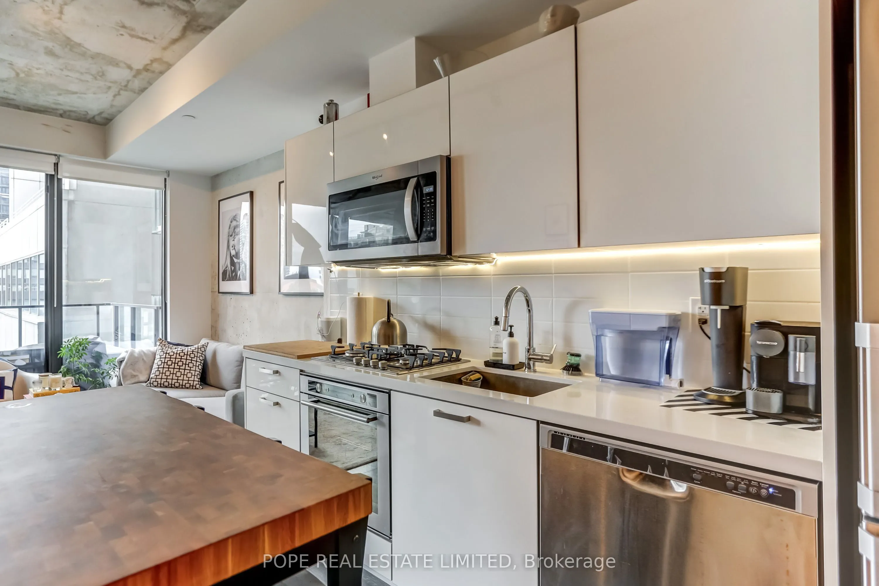 55 Ontario Street, #608