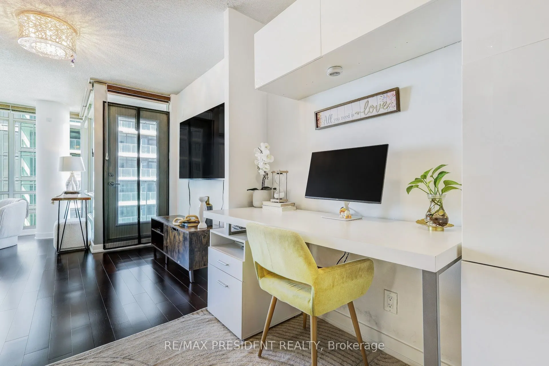 81 Navy Wharf Court, #3608