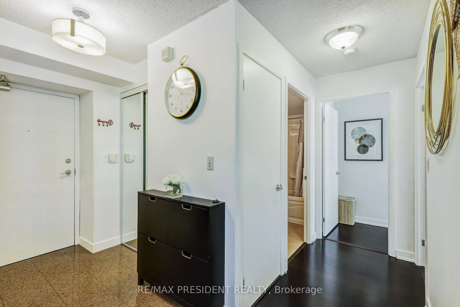 81 Navy Wharf Court, #3608