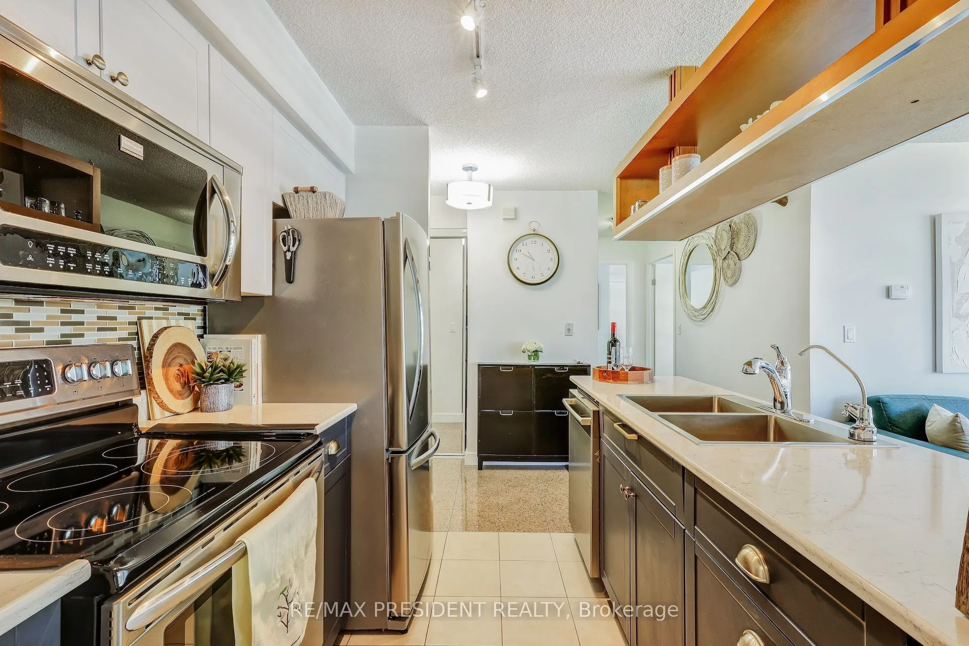 81 Navy Wharf Court, #3608