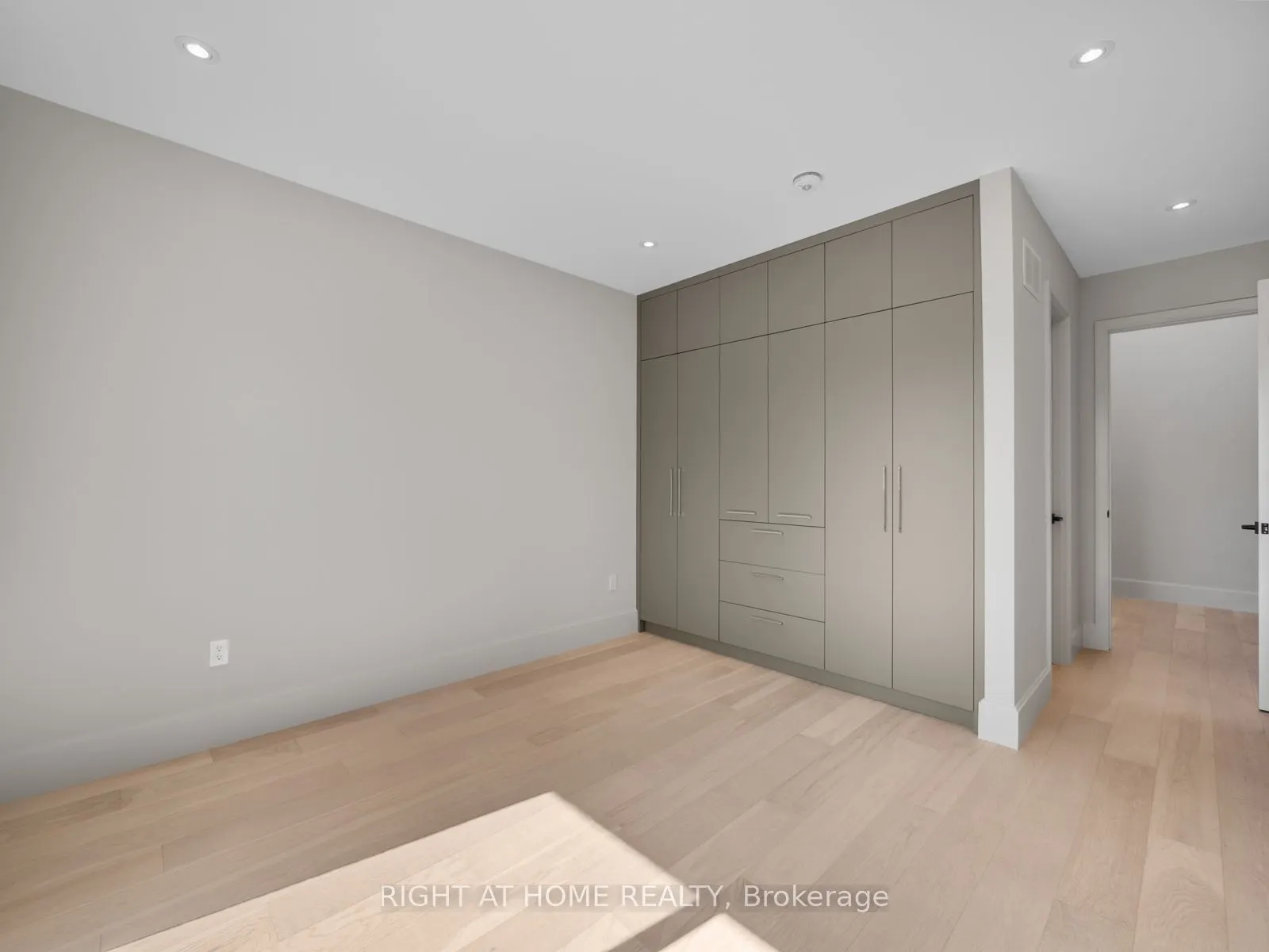 57 Alameda Avenue