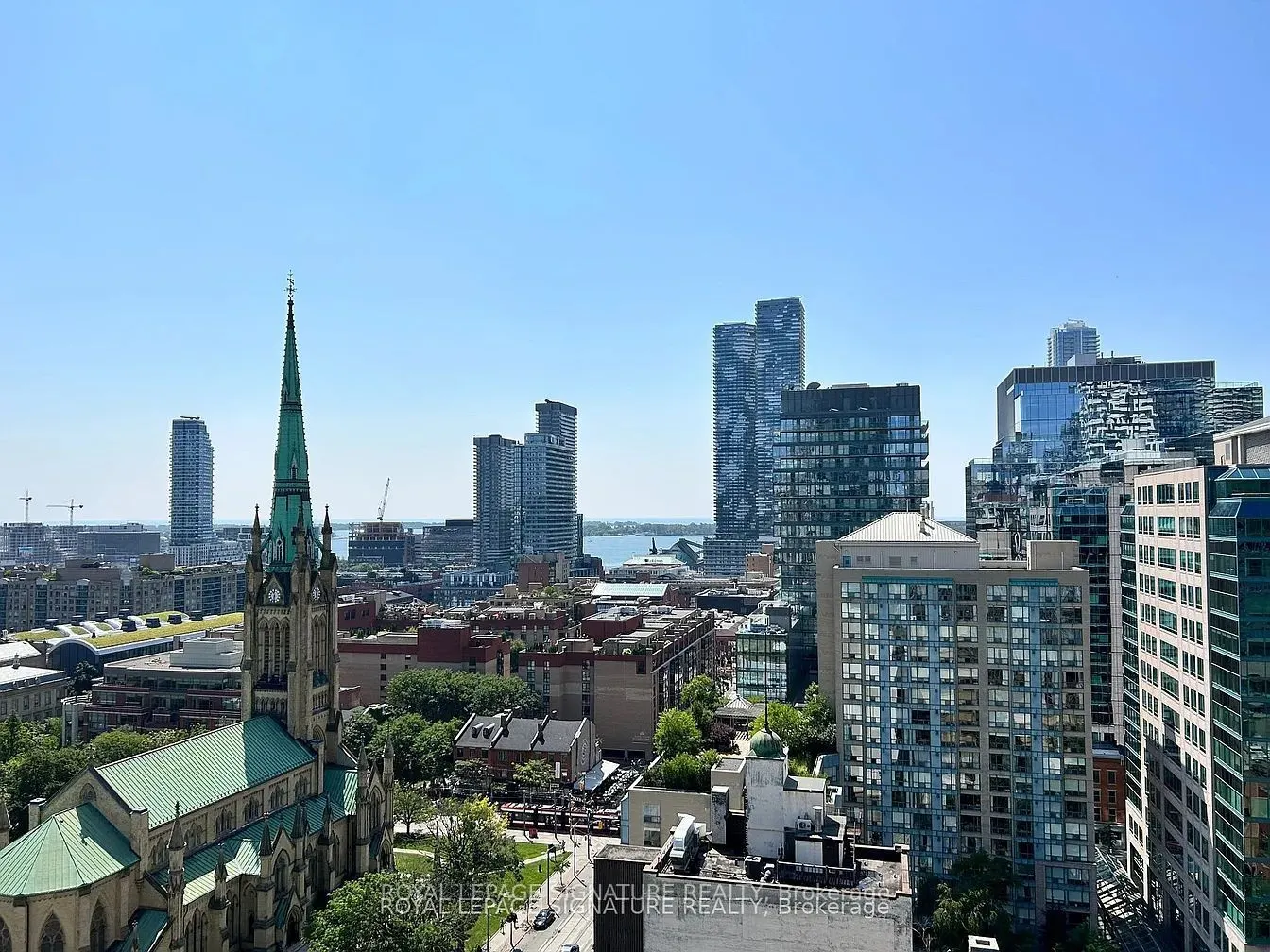 33 Lombard Street, #1802