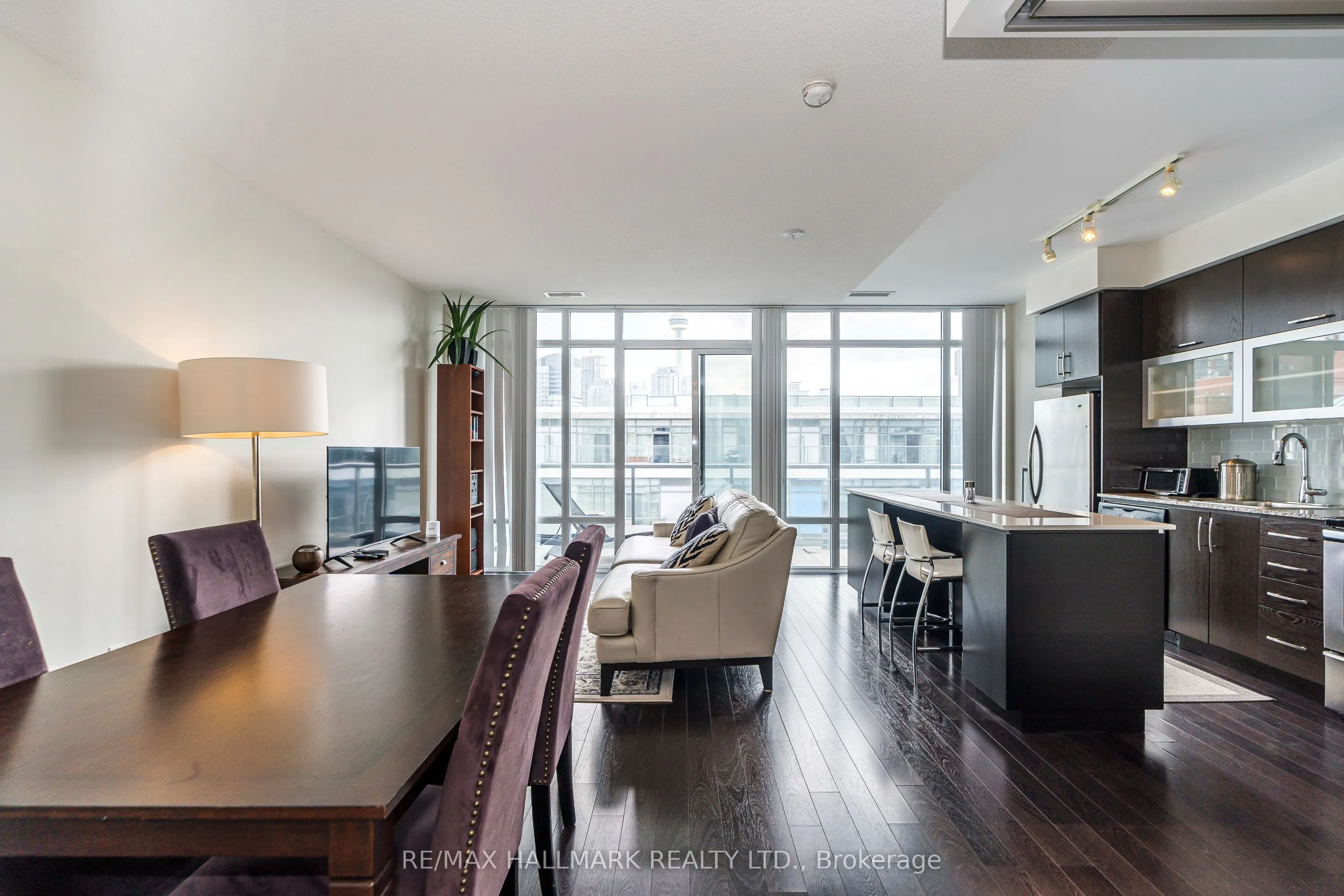 90 Stadium Road, #919