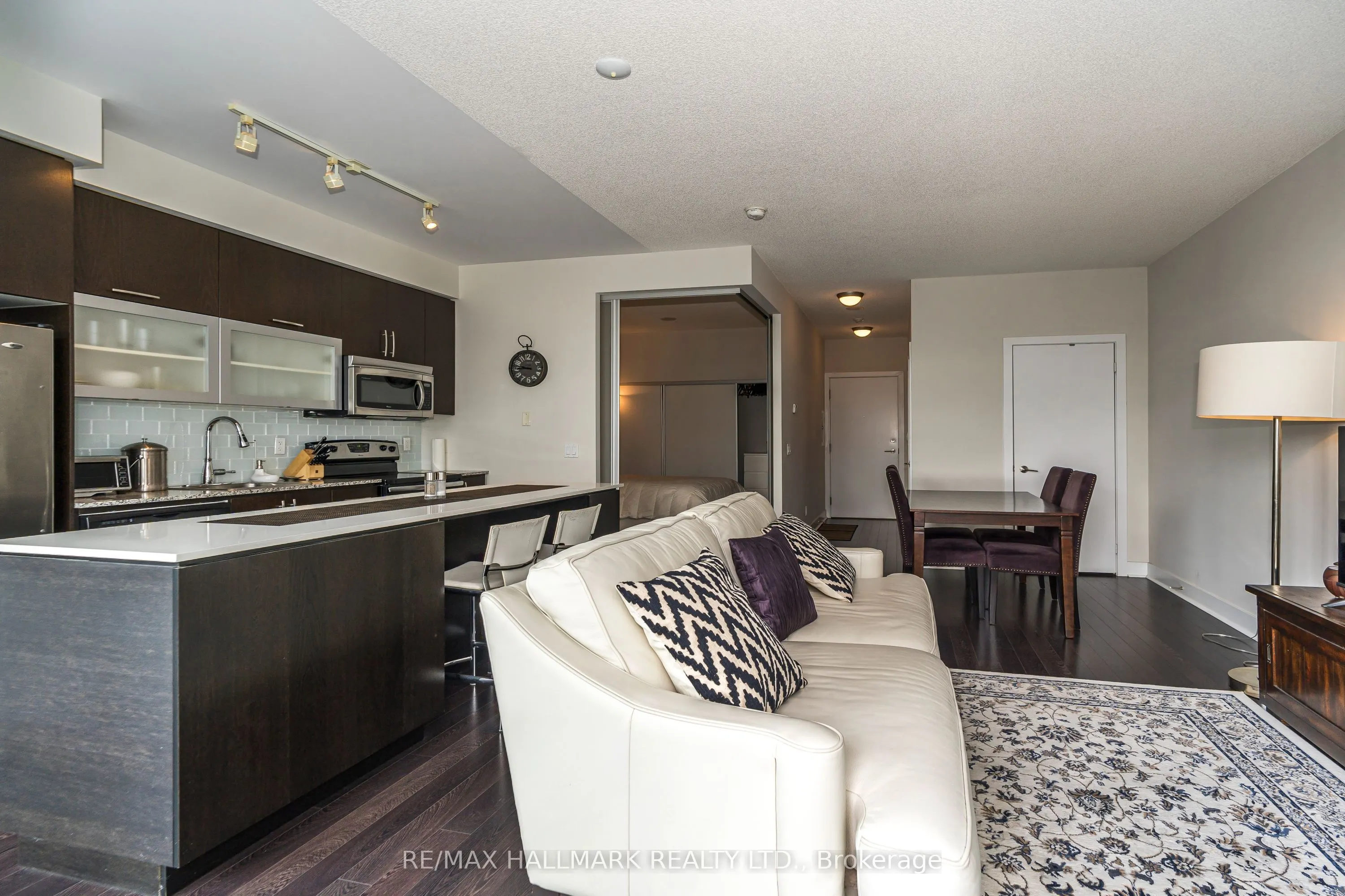 90 Stadium Road, #919