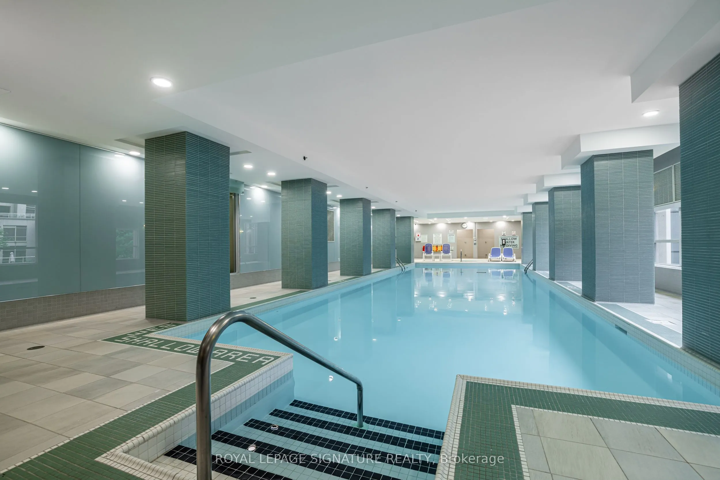 10 Northtown Way, #1806