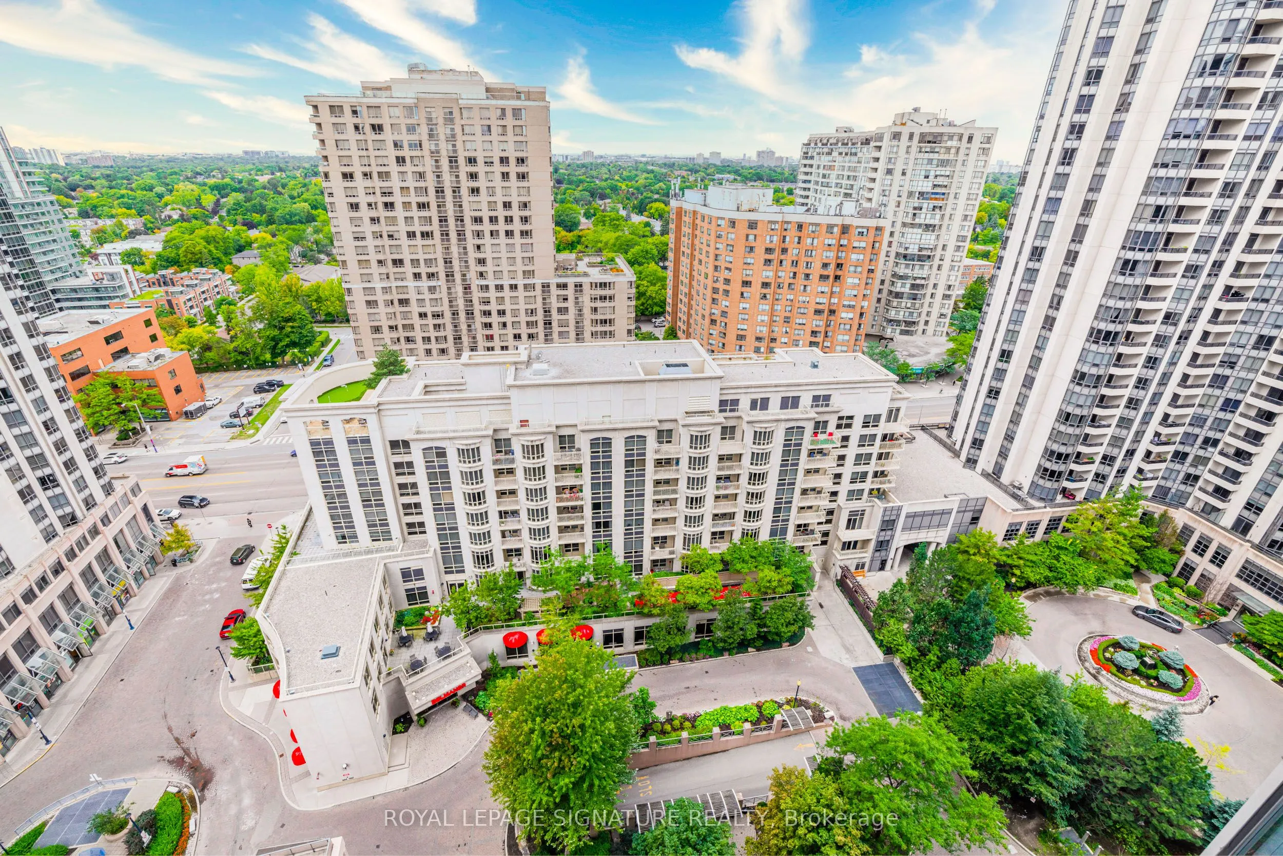 10 Northtown Way, #1806