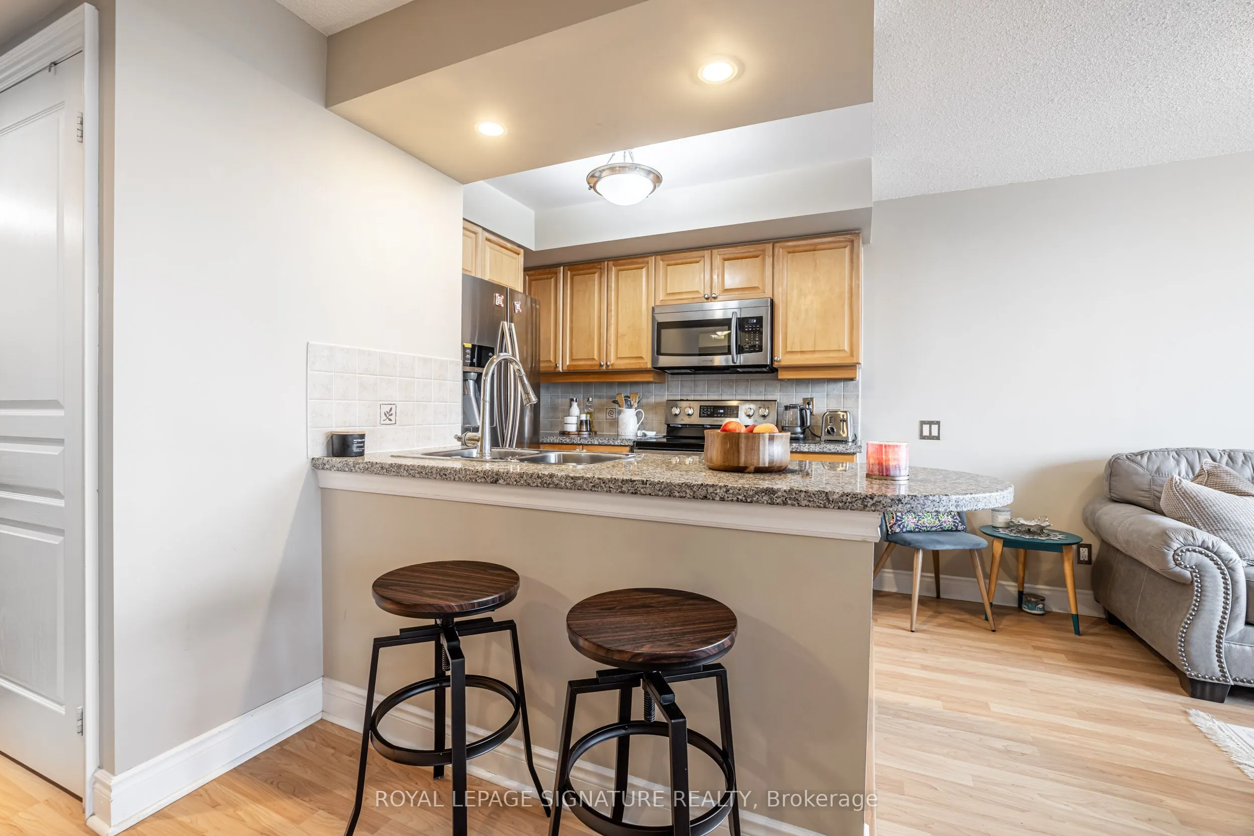 10 Northtown Way, #1806