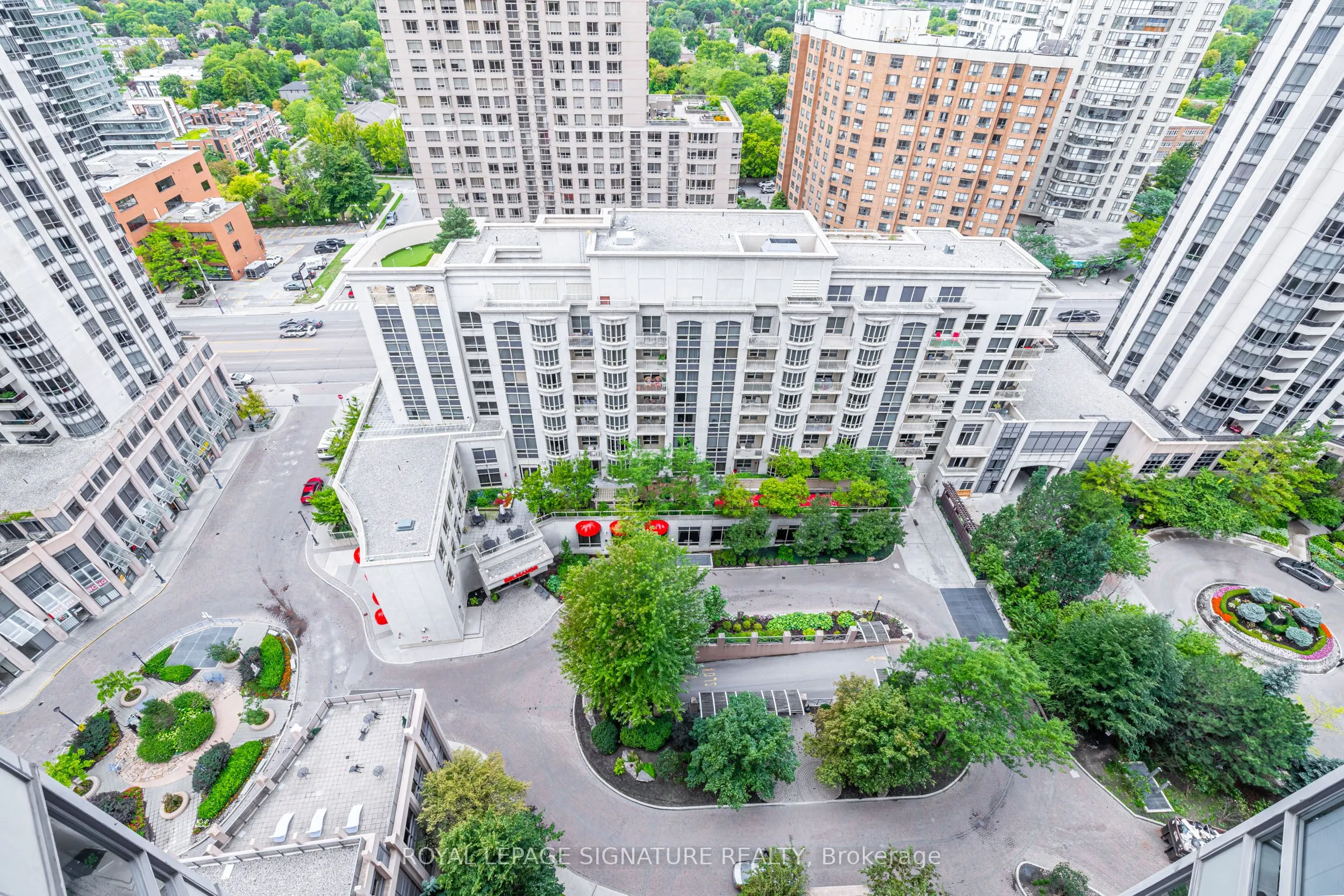 10 Northtown Way, #1806