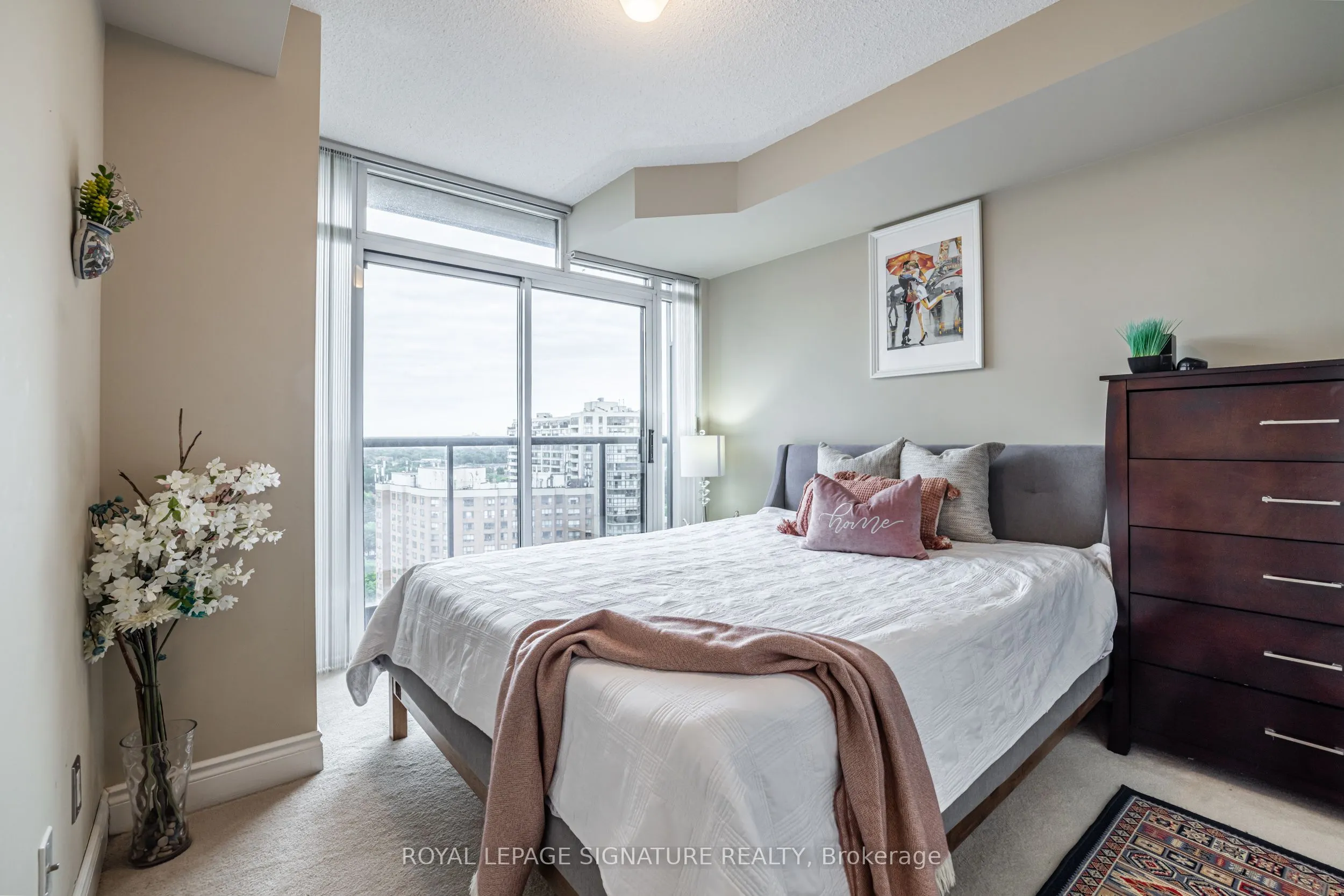 10 Northtown Way, #1806