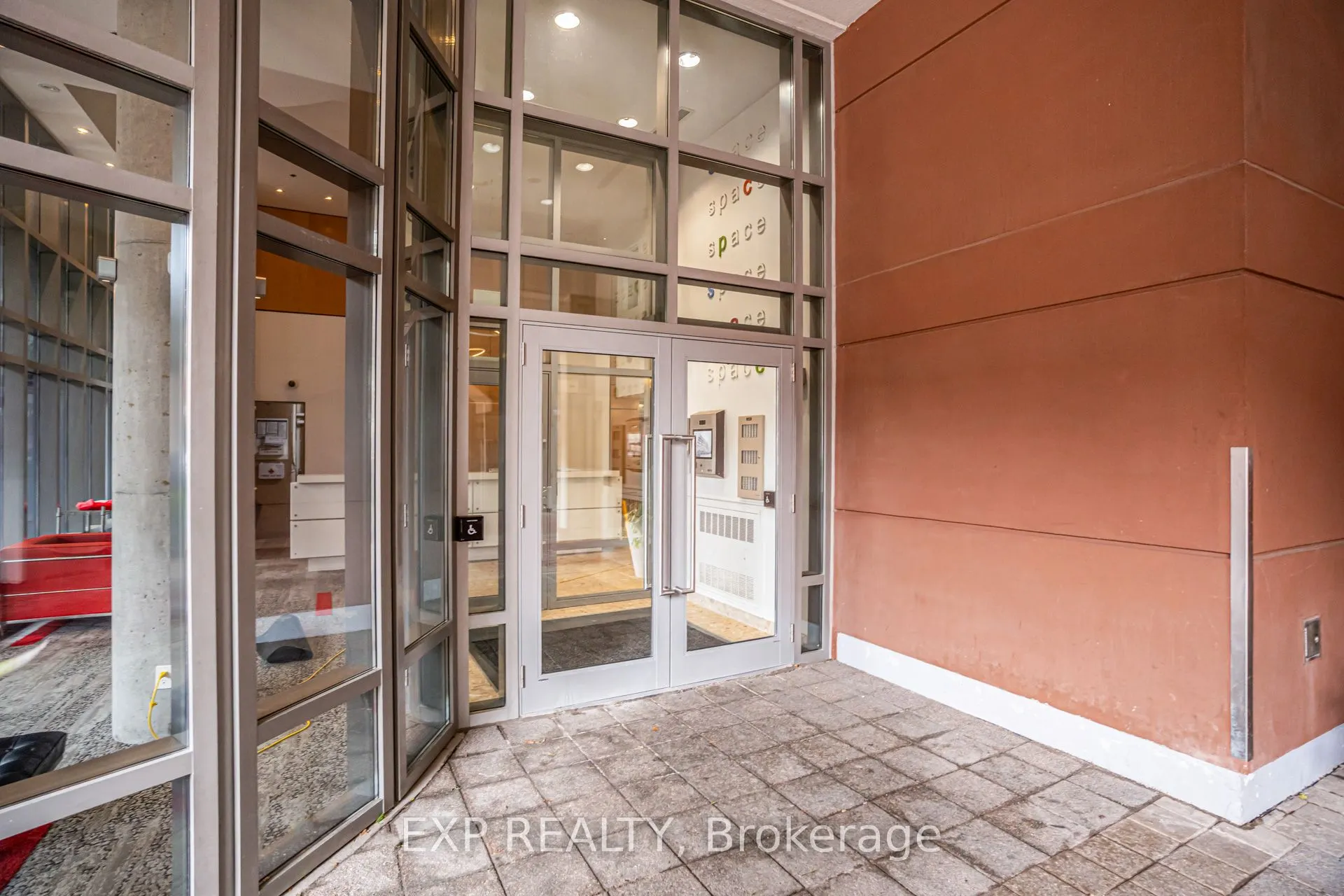 255 Richmond Street E, #Ph14