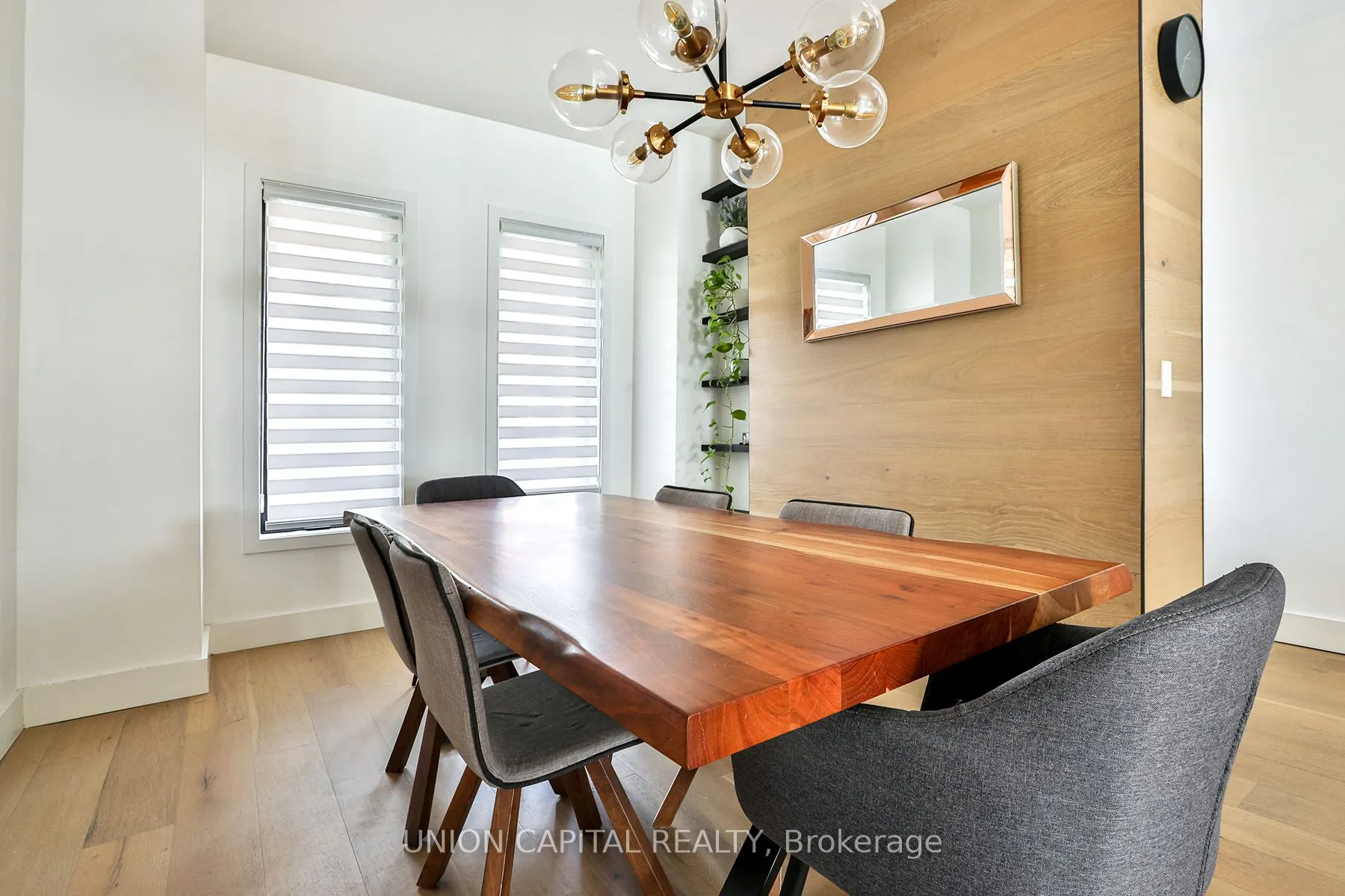 21 Alma Avenue